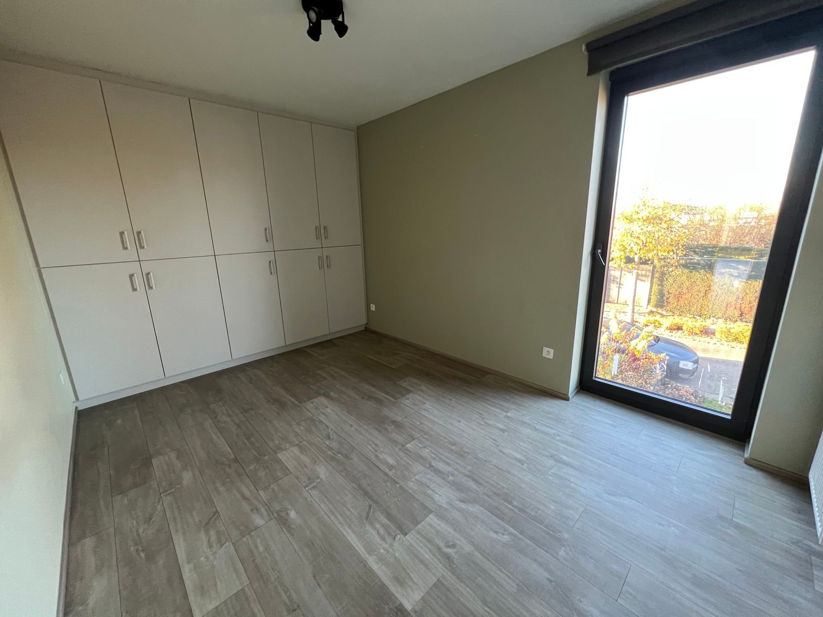 Recent app met 2 slpk en terras foto 16