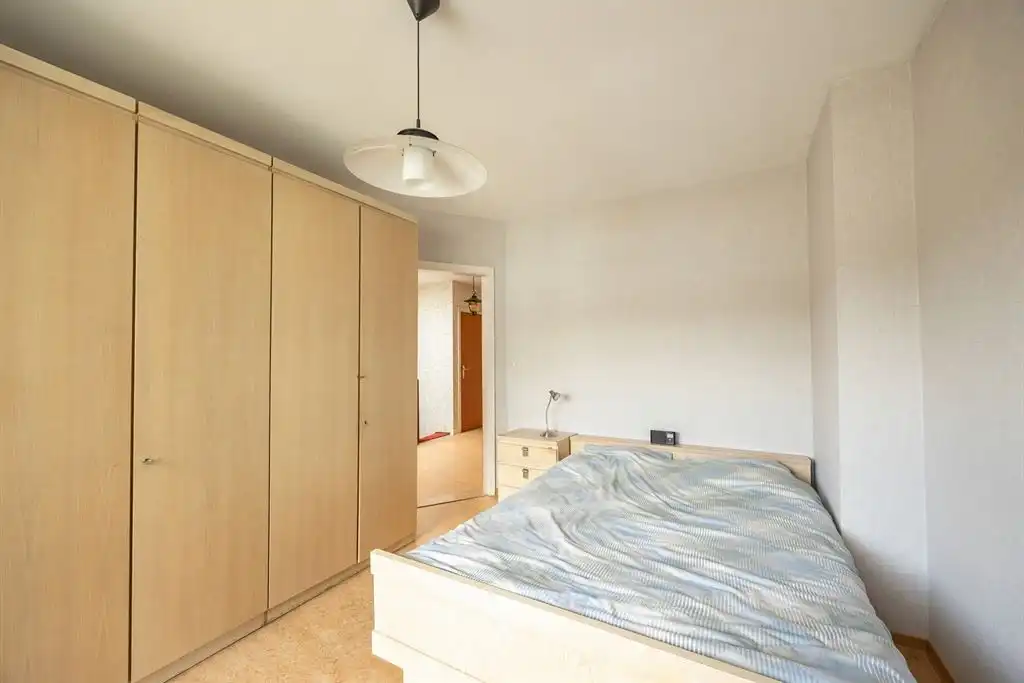 Ruime bel-étage woning vlakbij Rivierenhof foto 14