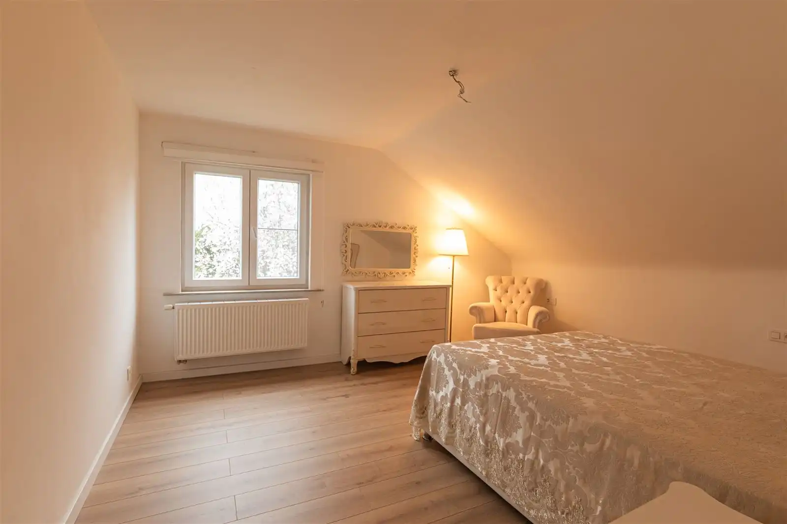 Luxueus afgewerkte villa met 5 slaapkamers in Leerne! foto 13