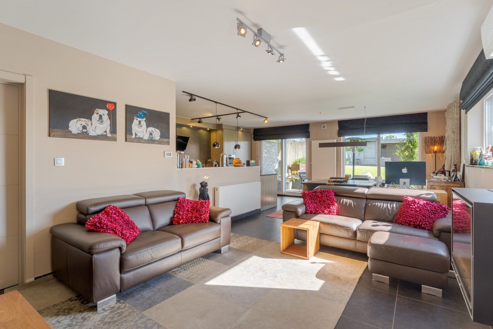 Moderne gezinswoning HOB, 4 slpk, garage, 3a56ca, zonnepanelen en Thuis batterij foto 3
