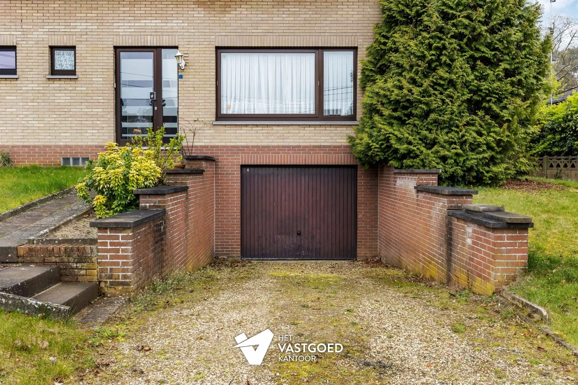 TE RENOVEREN WONING MET 3 SLAAPKAMERS OP CENTRALE LIGGING IN KOERSEL-CENTRUM foto 19