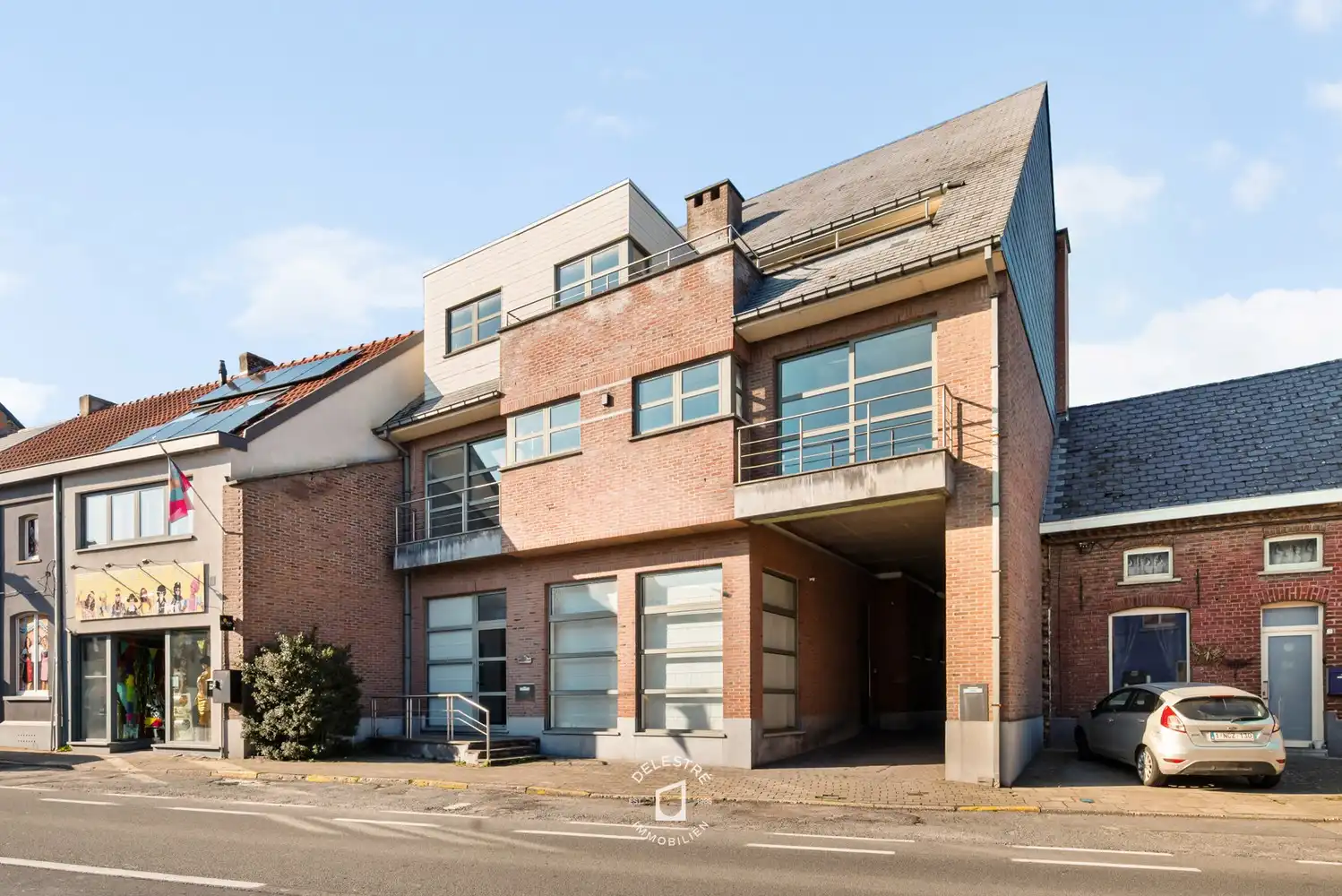 Veelzijdig investeringspand met 3 APP., MAGAZIJN, STAANPLAATSEN EN HANDELSPAND foto 39