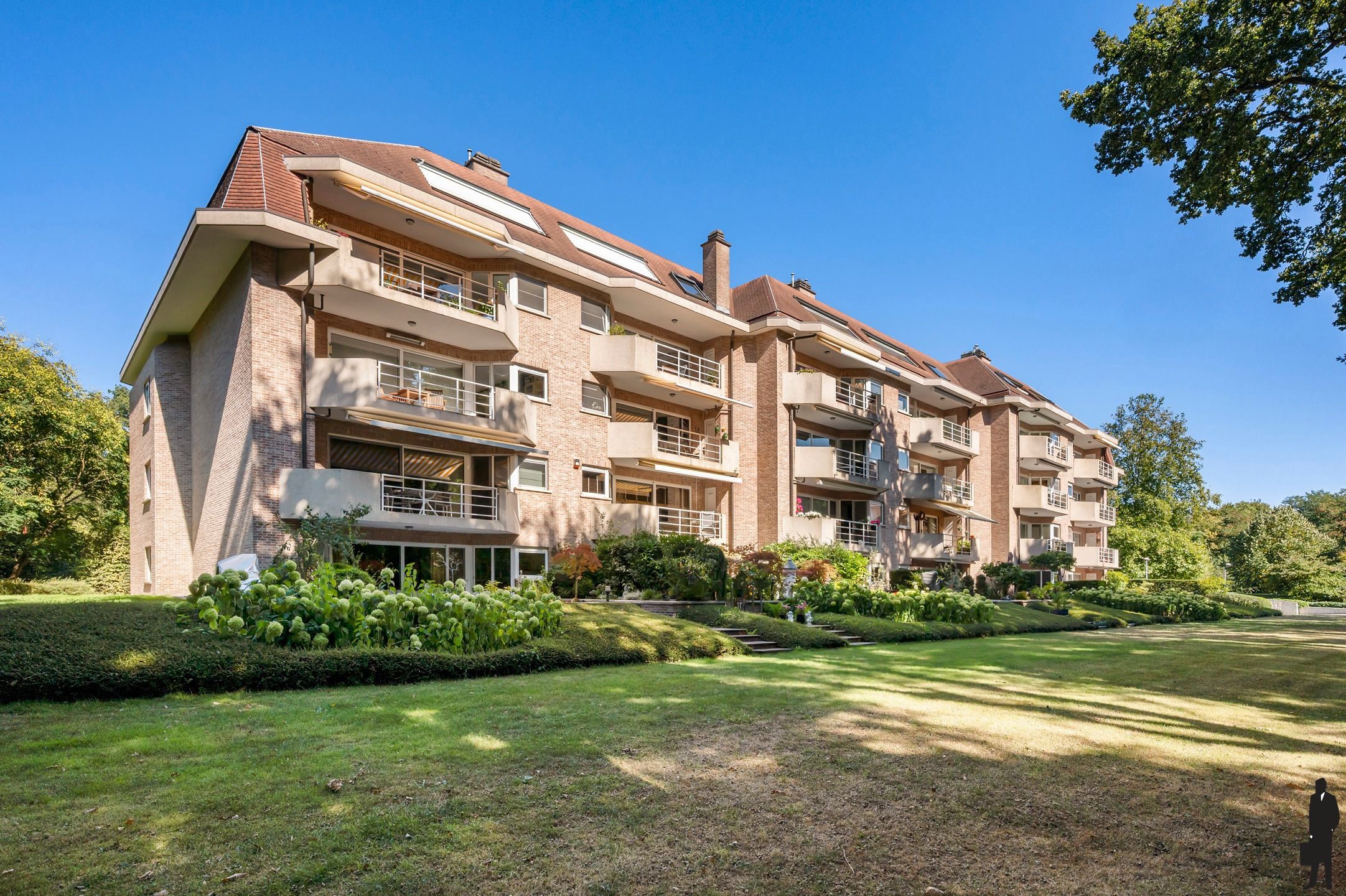 Parkappartement in privédomein "Blauwhof"! foto {{pictureIndex}}