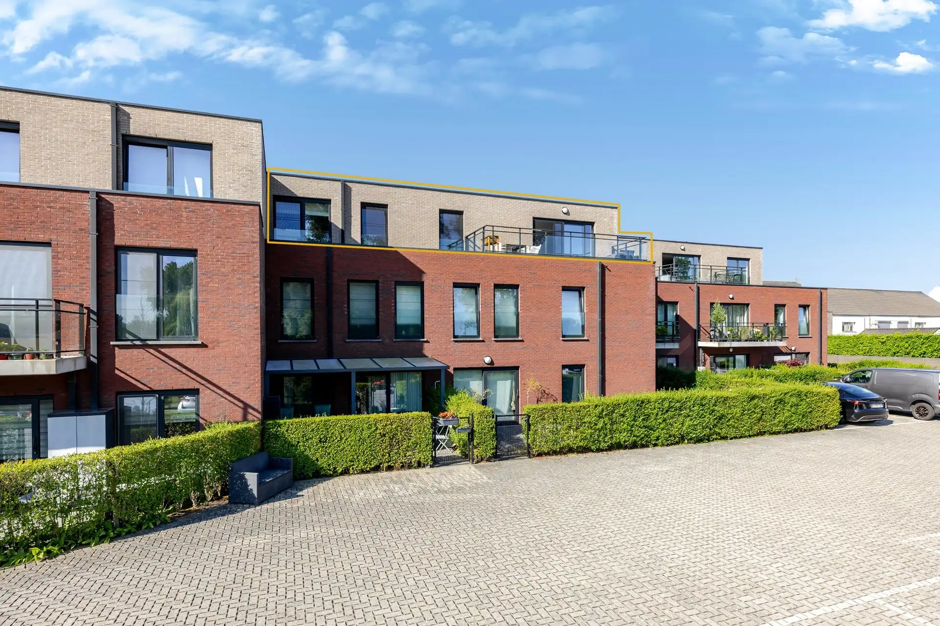 Penthouse met 3 slaapkamers, dressing en panoramisch zicht op het groen te Lede foto 27
