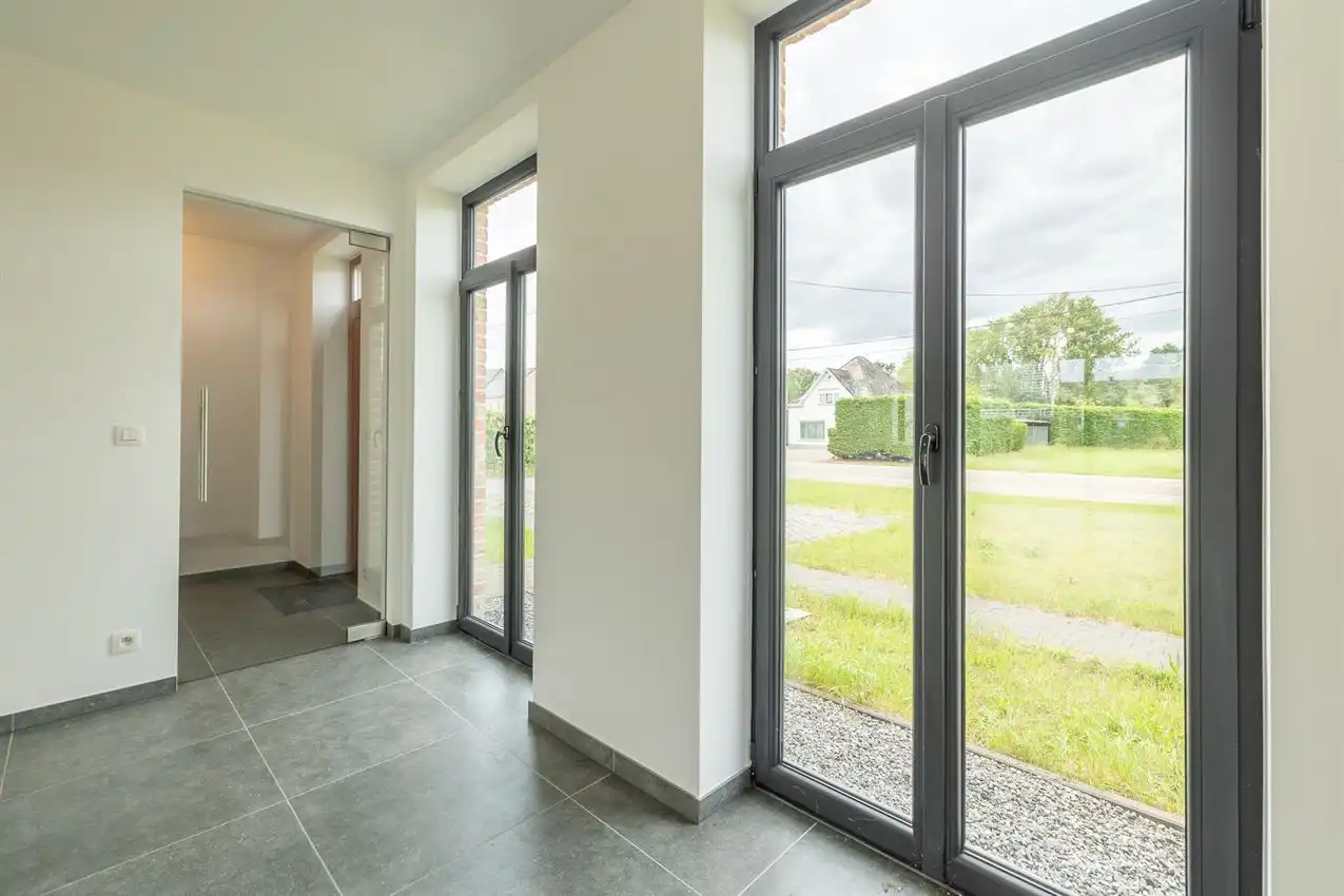Nieuwbouw met vier slaapkamers, mooie tuin en centrale ligging foto 11