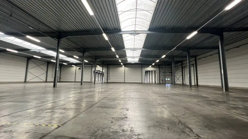 Bedrijfspand te koop – Industriezone Klein Frankrijk, Ronse foto 4