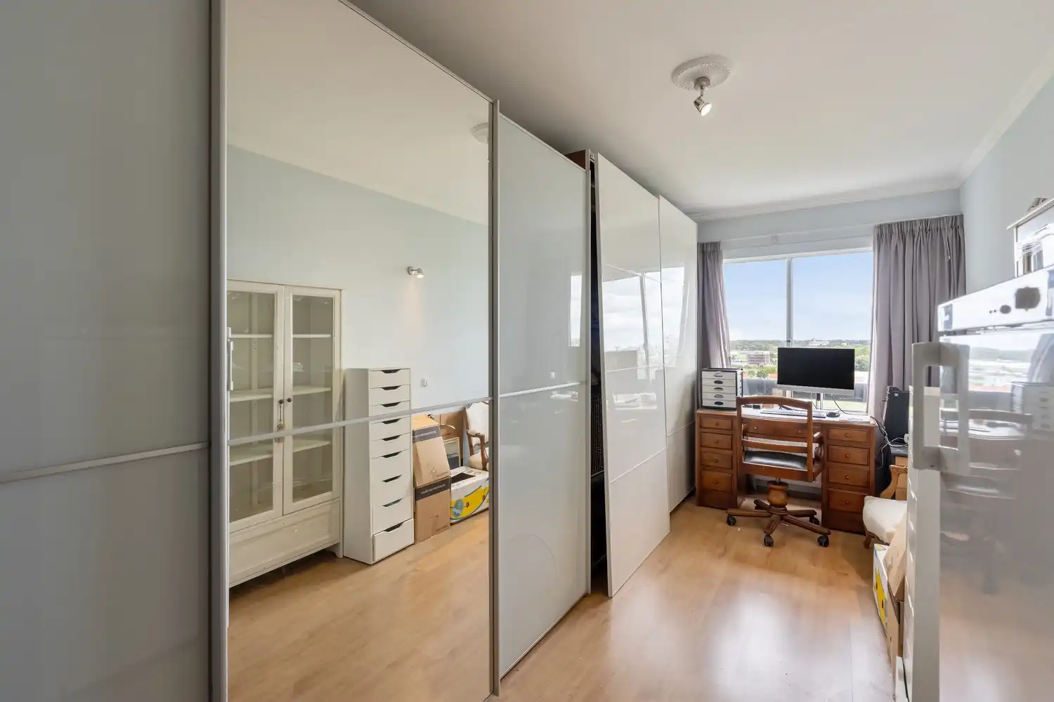 Appartement met garage en kelder op gunstige locatie! foto 14