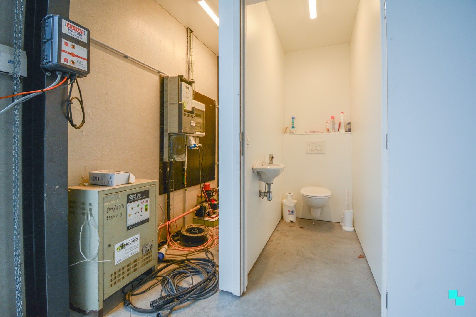 nieuwbouw KMO-unit van ca. 225 m² te Izegem foto 10