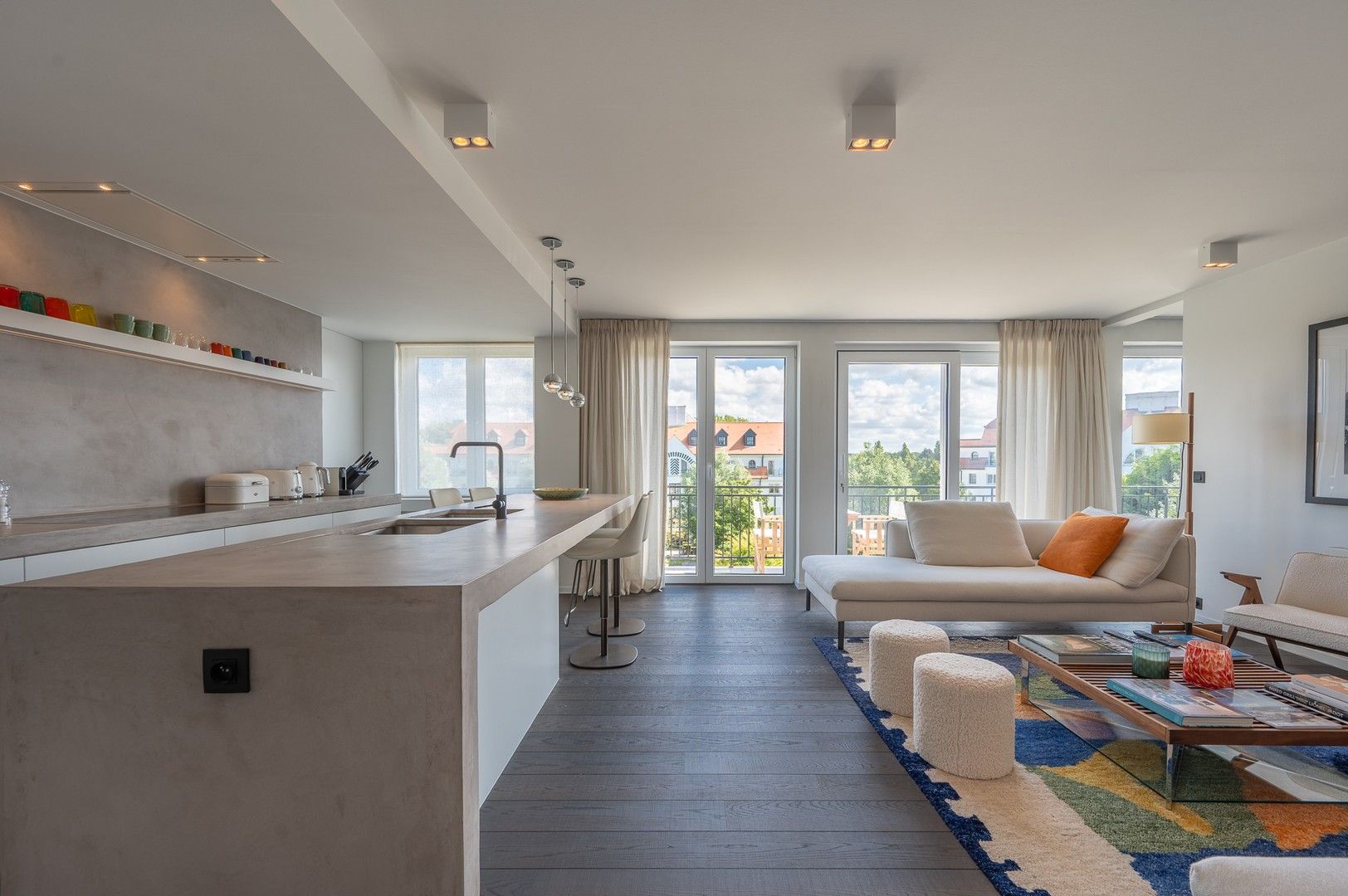 Hedendaags, instapklaar zuidgericht appartement, rustig gelegen in het Zoute. foto 13