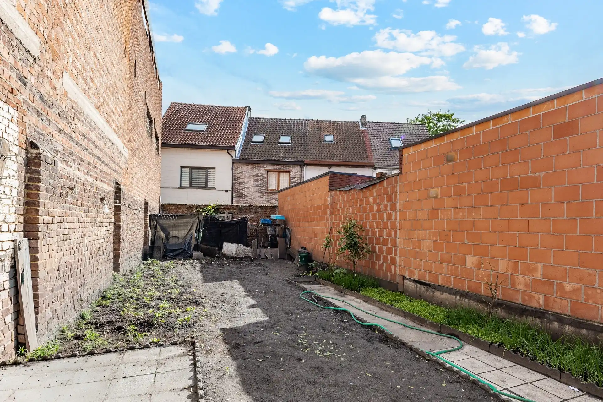 Ruime stadswoning met 3 slaapkamers, 2 keukens, 2 badkamers en ruime stadstuin foto 16