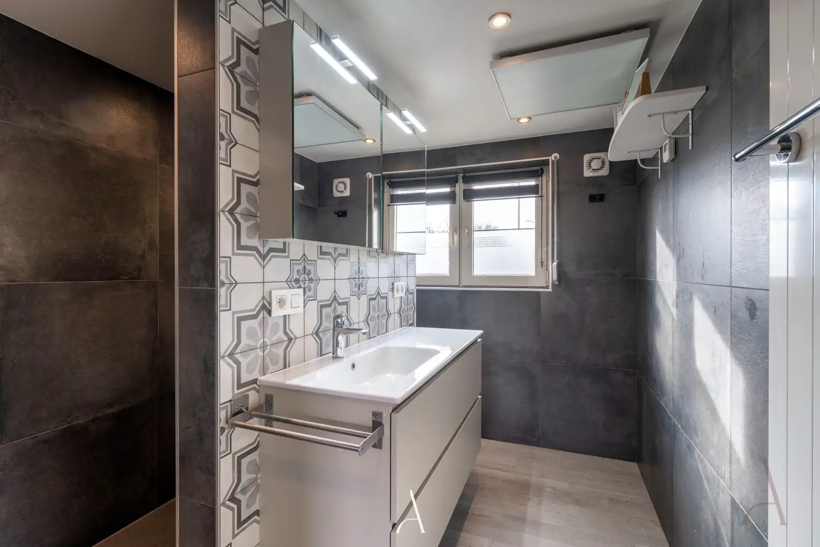 Landelijk wonen met volwaardige paardenaccommodatie op 7.929 m² in Tongerlo (Bree) foto 11