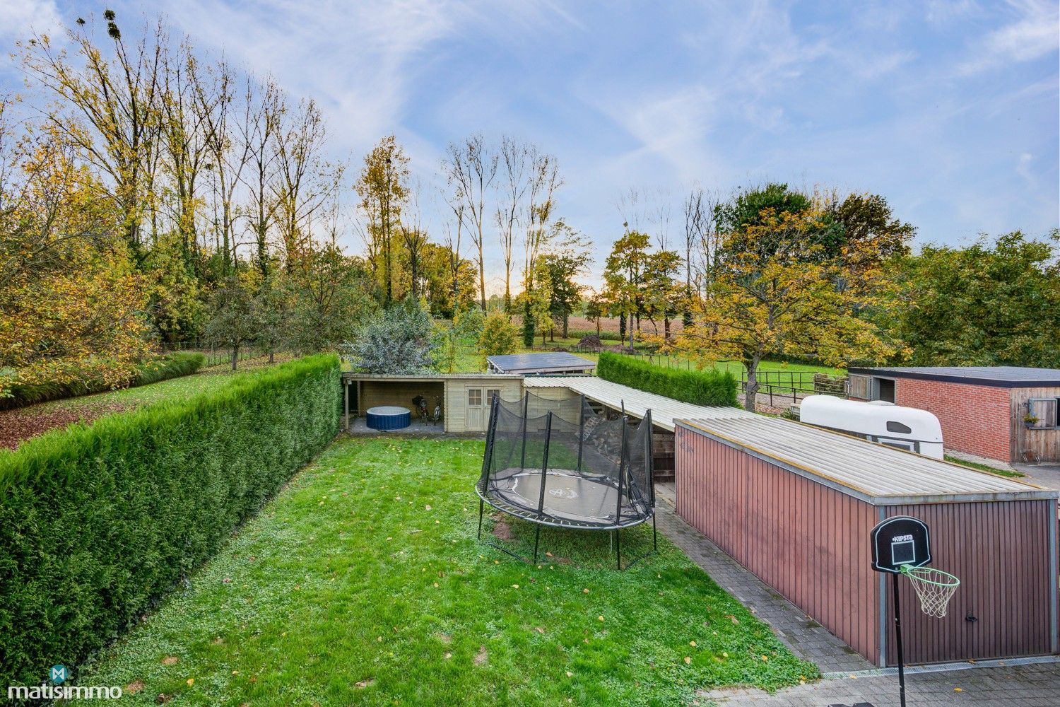 GEZINSWONING MET 3 SLAAPKAMERS, RUIME INPANDIGE GARAGE EN GROTE TUIN TE HOESELT foto 41