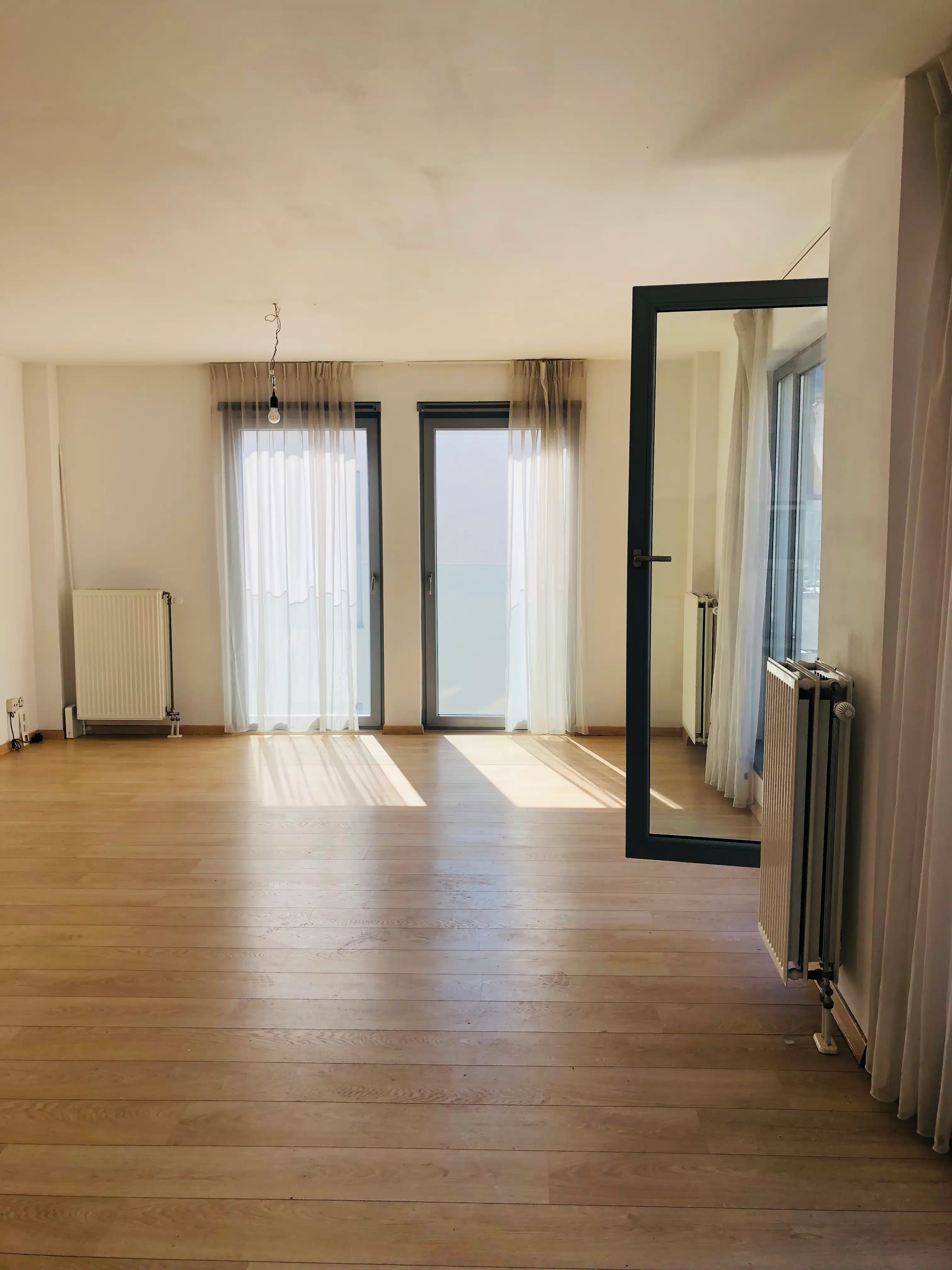 Trendy 2-slaapkamerappartement + ruim terras en staanplaats foto 5