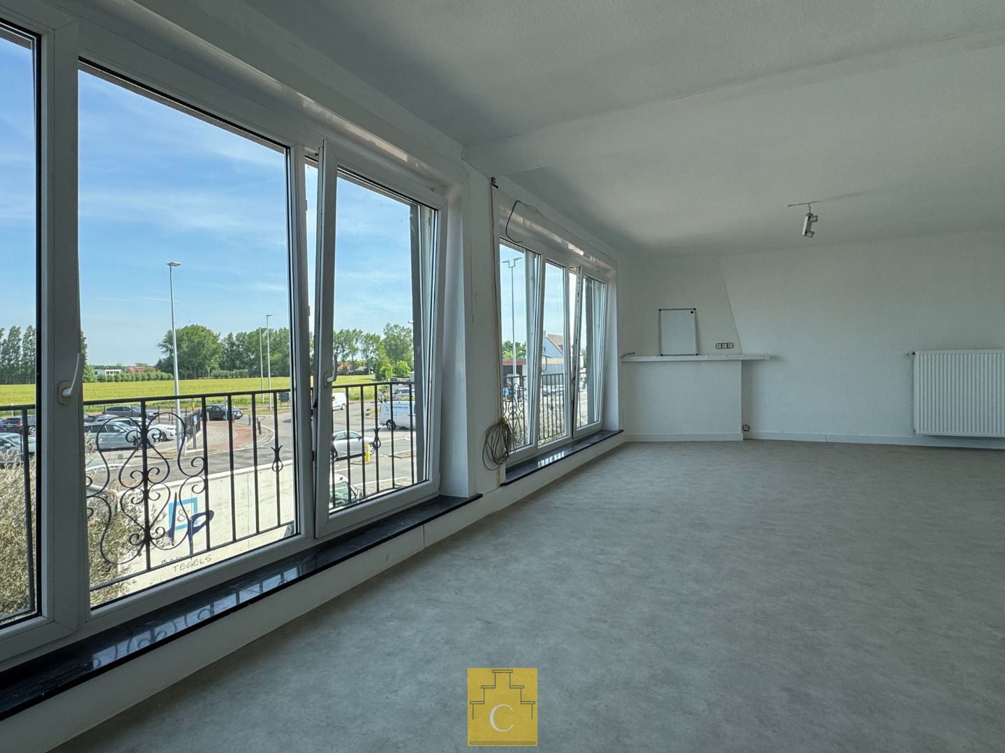 Handelspand met woonst op toplocatie te Loppem foto 14
