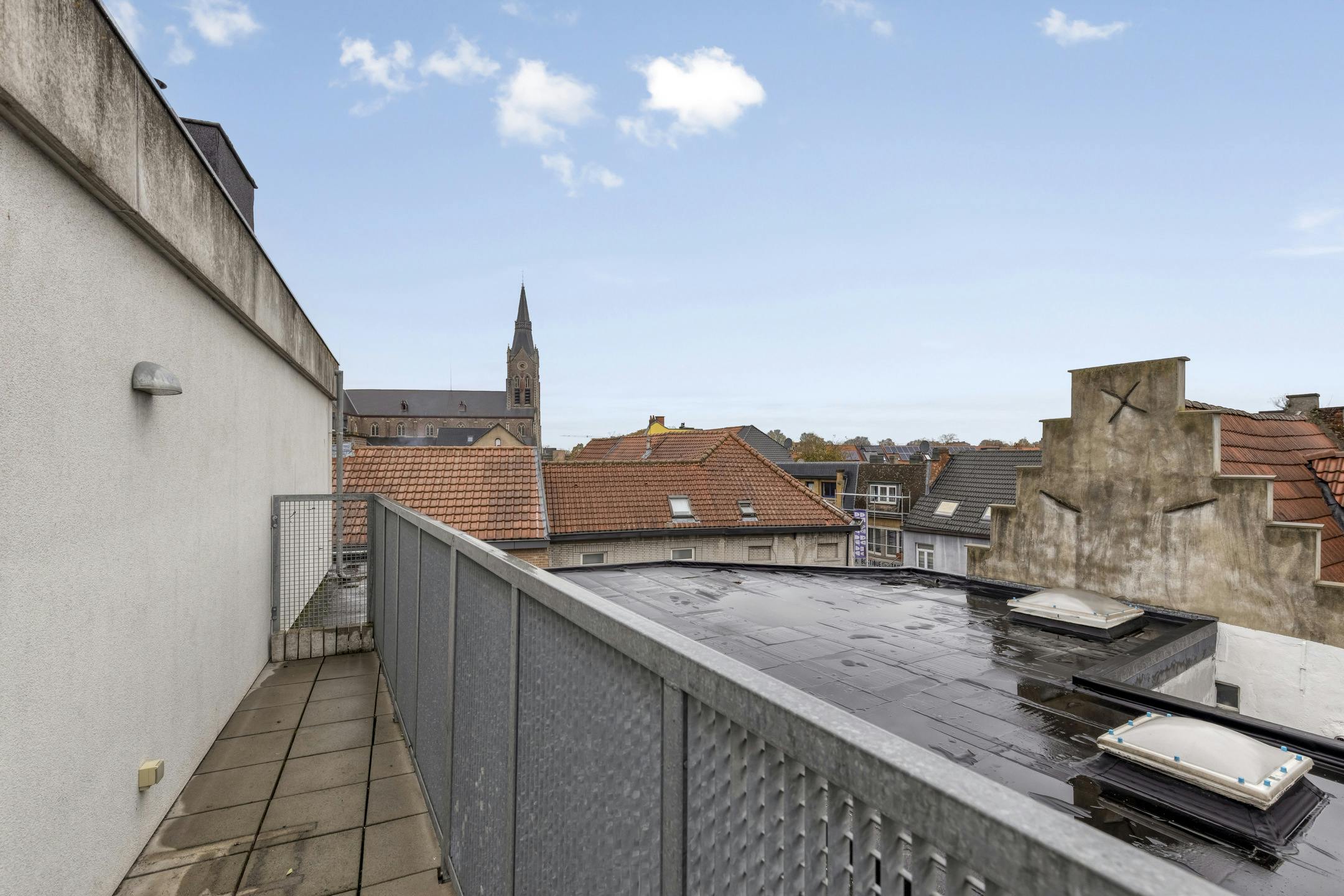 Ruim 3 slaapkamer appartement met terras te koop in Gent  foto 15