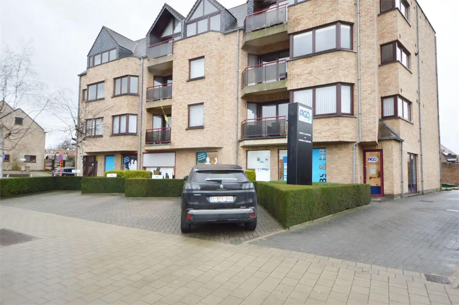 ZICHTLOCATIE BOUDEWIJNLAAN + GEBRUIK VOORGELEGEN PARKING foto {{pictureIndex}}