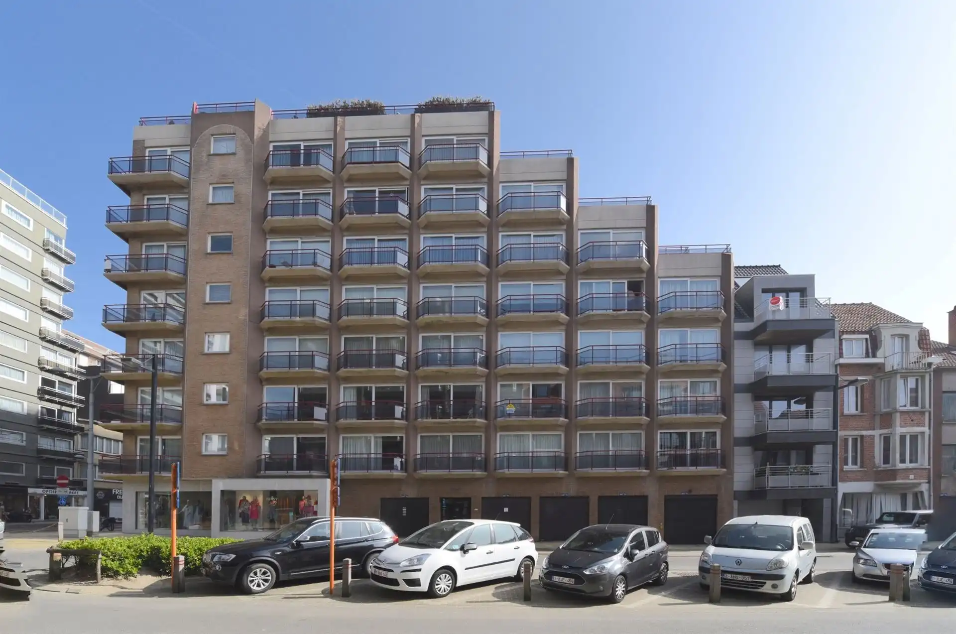 Garage te koop Jean van Hinsberghstraat 16A - 8430 MIDDELKERKE