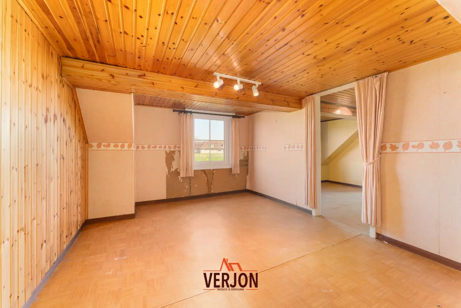 Charmante woning met landelijk karakter, veel ruimte en tal van mogelijkheden! foto 19