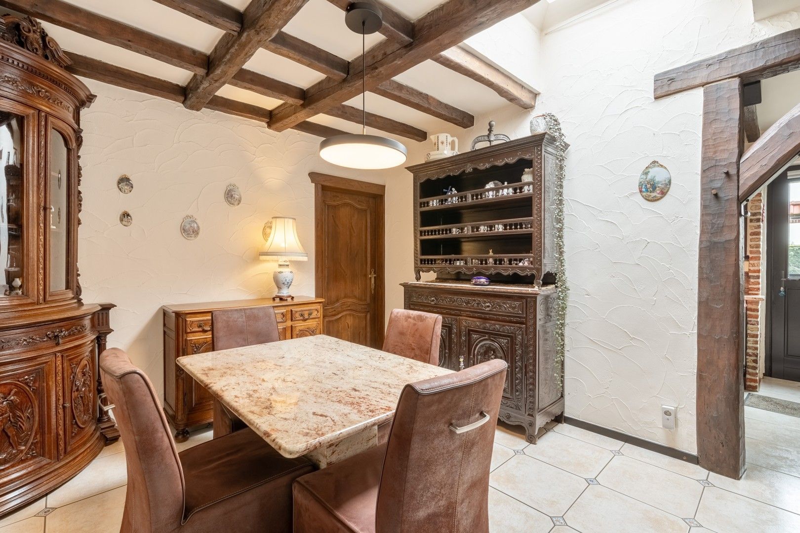 Karaktervolle bungalow met 2 slaapkamers in een rustige straat te Bunsbeek foto 16