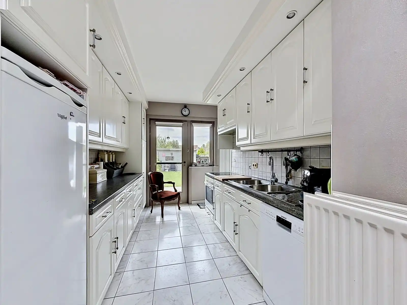 Energiezuinige én instapklare woning met 4 SLPK én Tuin! foto 7