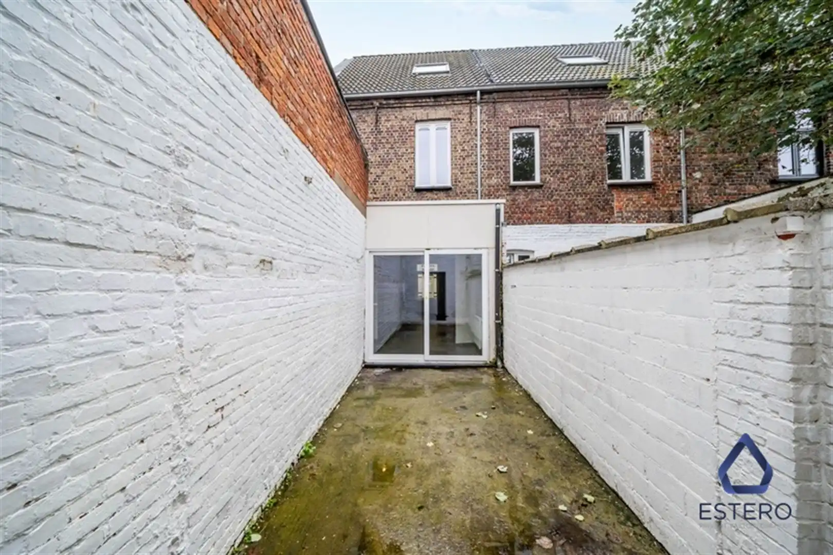 Gerenoveerde rijwoning met 4 slaapkamers in hartje Eeklo foto 10