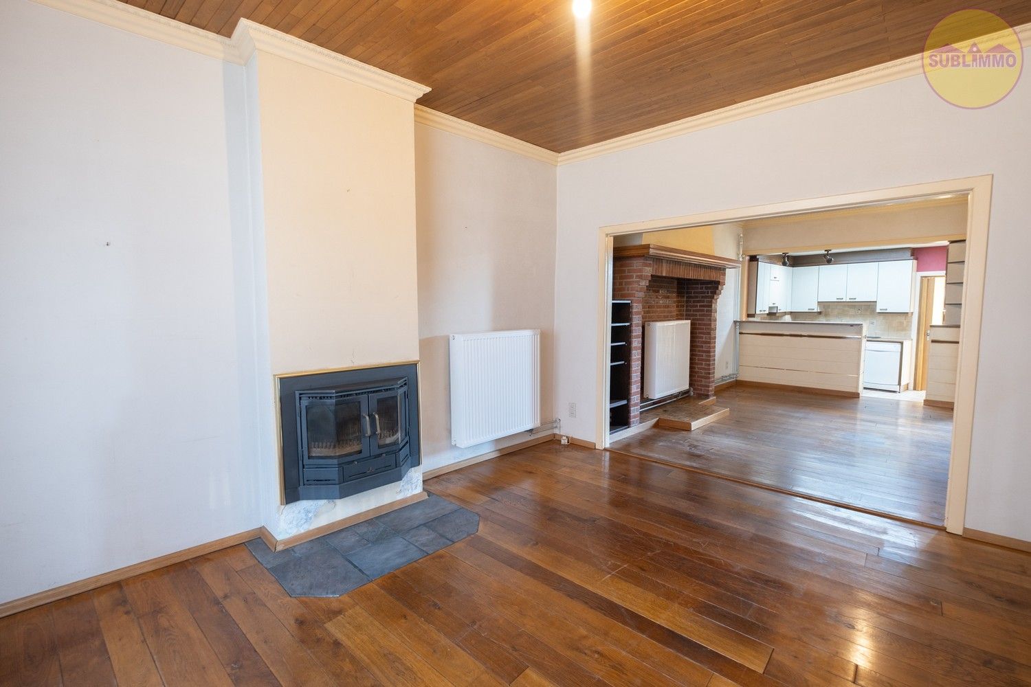 Charmante woning met 4 slaapkamers op 348 m² in het centrum van Meerhout. foto 2