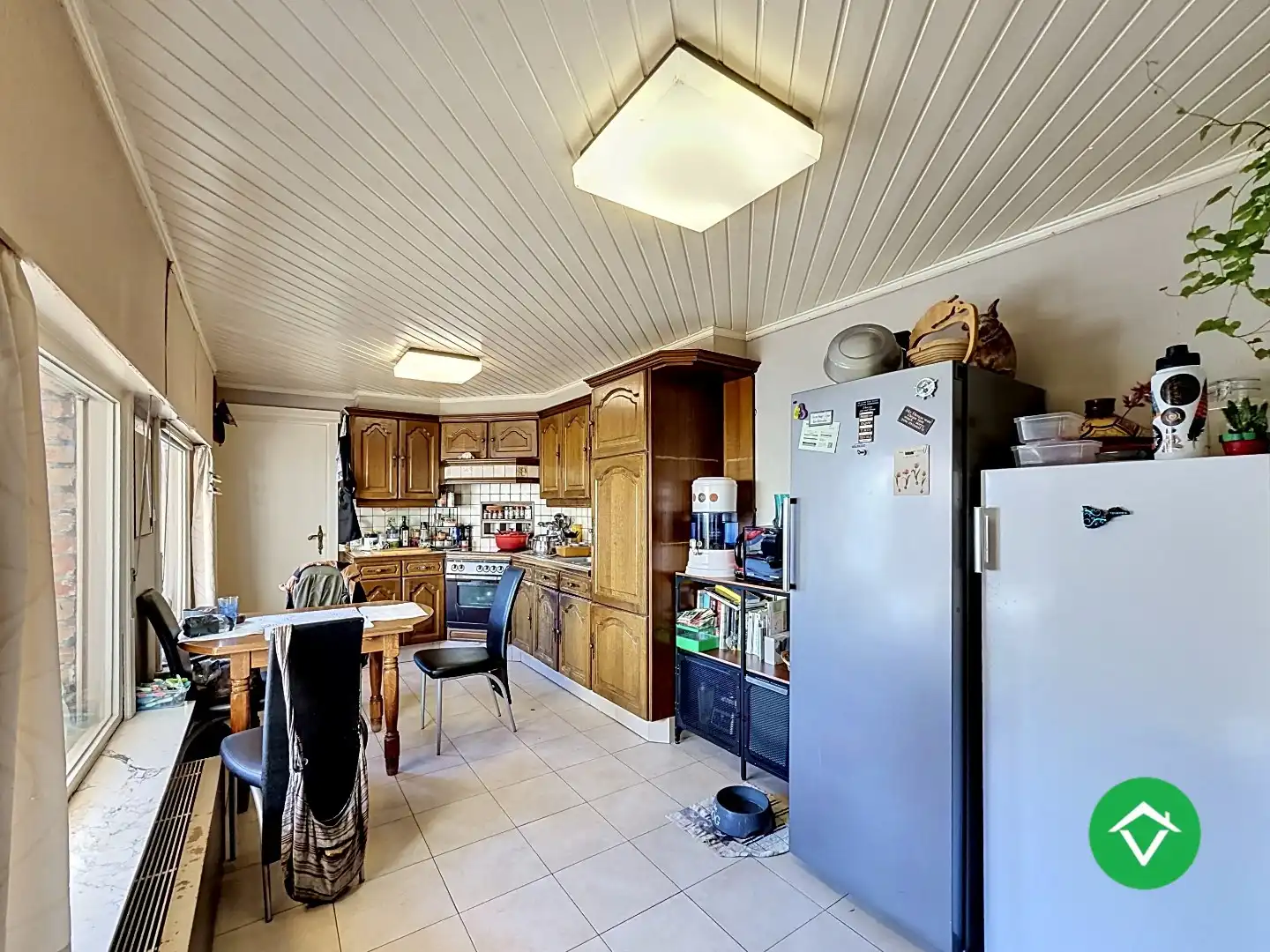 Woning met 3 slaapkamers en 2 garages te Eernegem foto 7