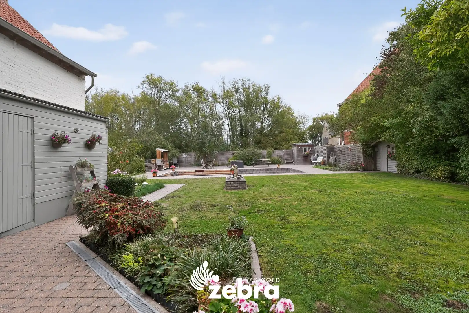 Unieke burgemeesterswoning met authentieke charme, 6 slaapkamers en grote tuin nabij IJzer te Roesbrugge! foto 56