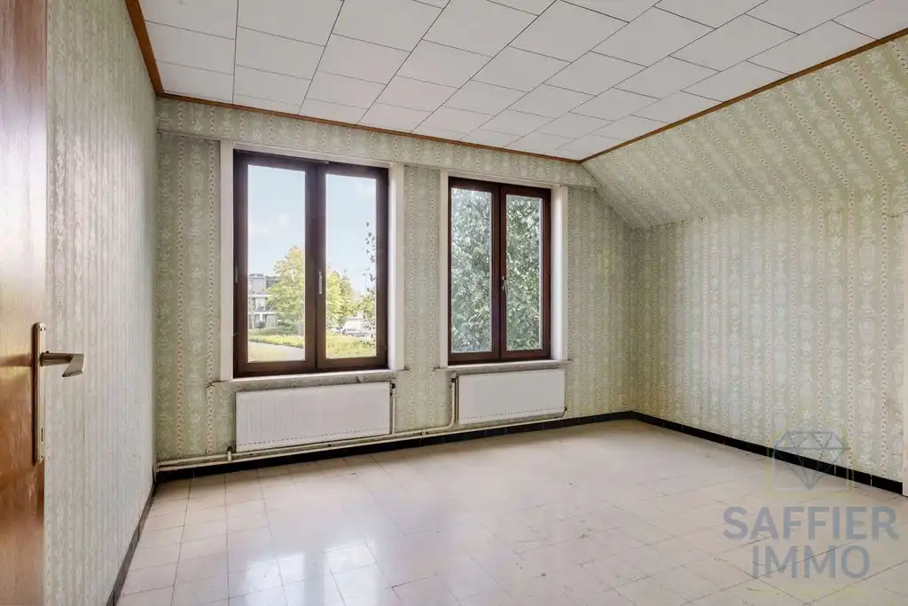 Ruime gezinswoning met zonnige tuin en 5 slaapkamers in hartje Izegem foto 29