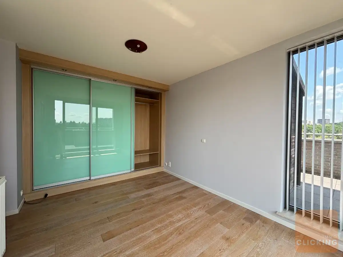 Uitzonderlijke penthouse met 3 slaapkamers en fantastisch terras (200m2) foto 17