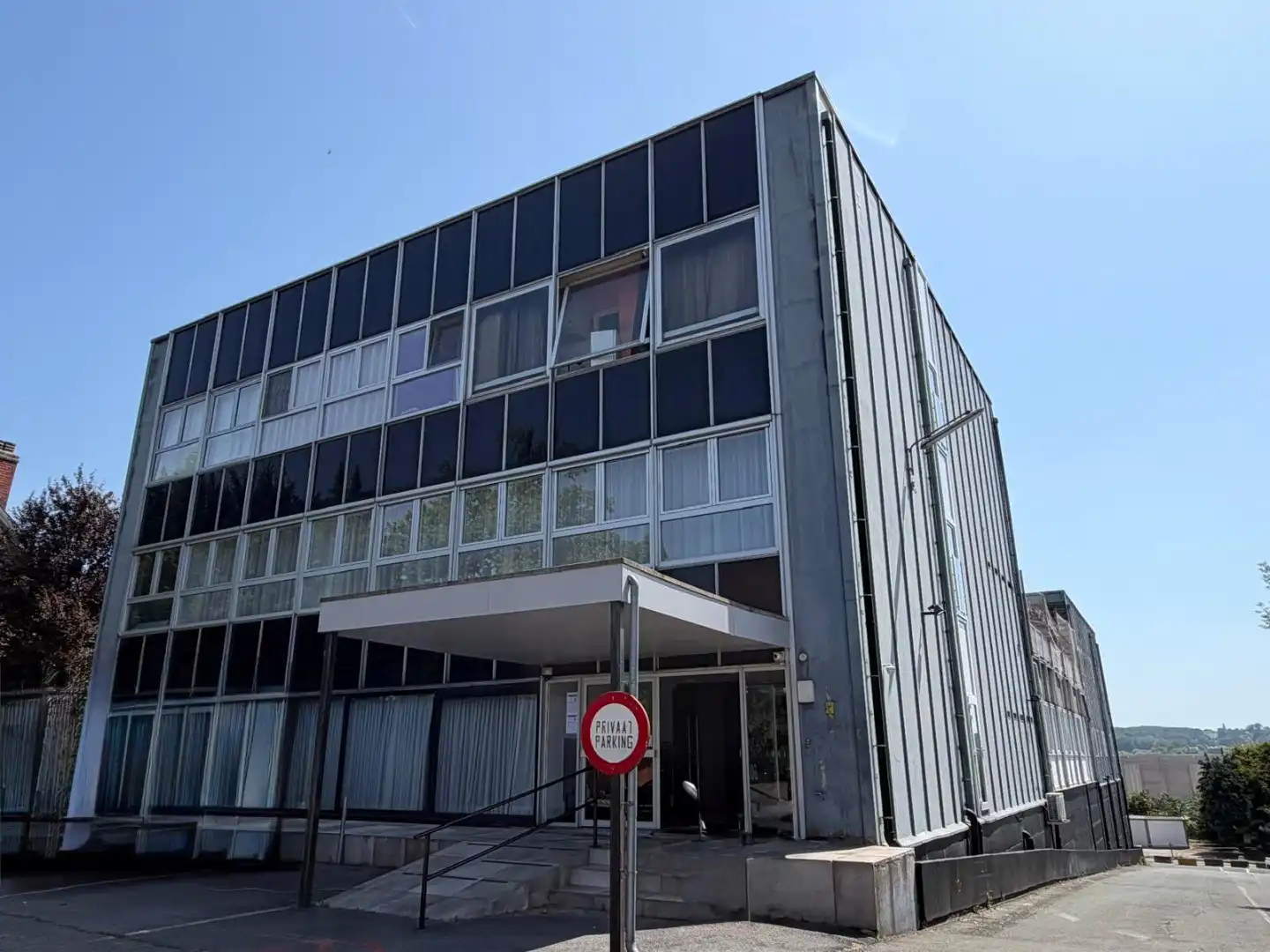 Instapklare studio in Halle met 1 slaapkamer foto {{pictureIndex}}