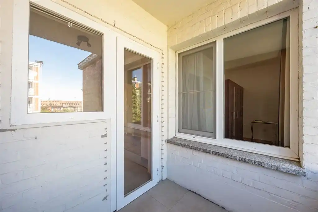 Instapklaar appartement met terras foto 13