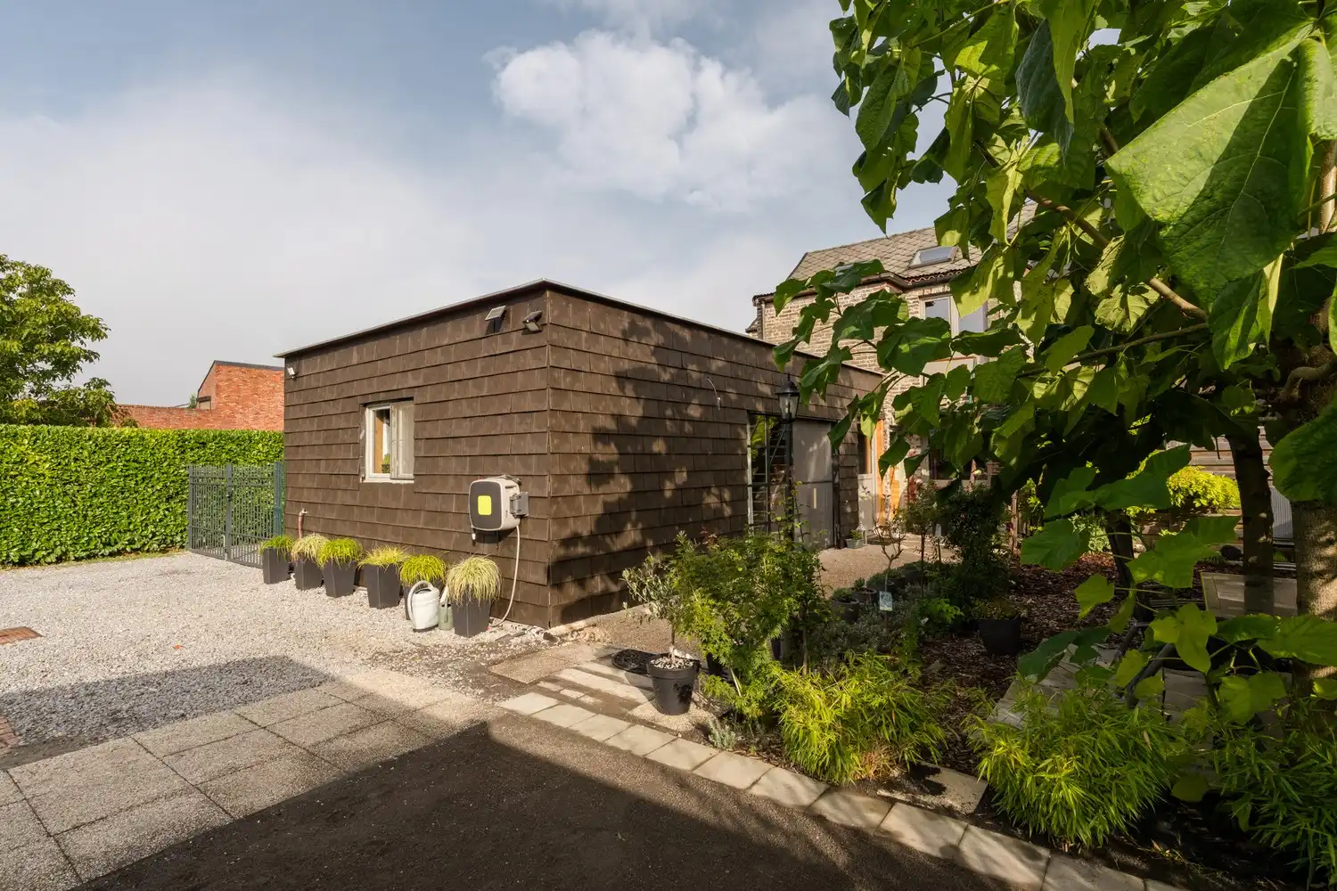 Veelzijdige woning met zorgmogelijkheden, werkruimte en tal van bijgebouwen foto 33