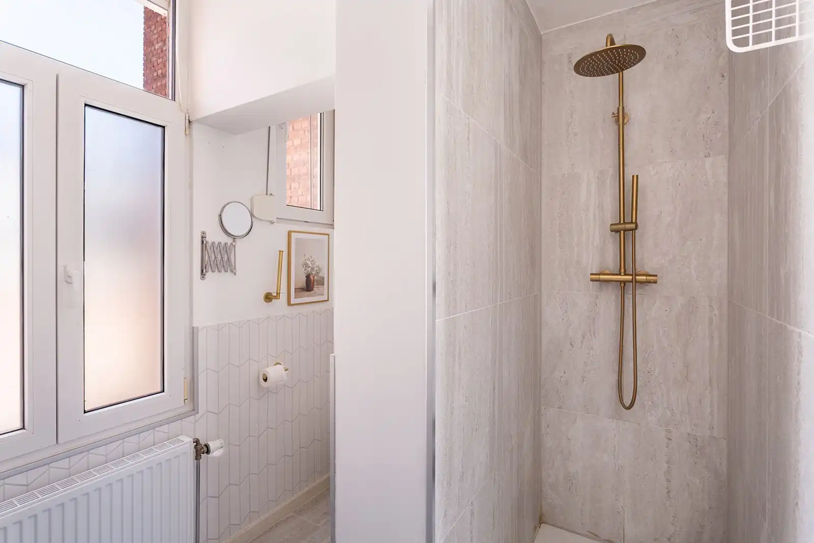 Wonen in het hart van de Sint-Andrieswijk foto 7