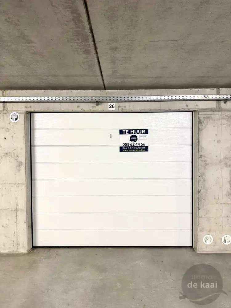 Garage te huur foto 2