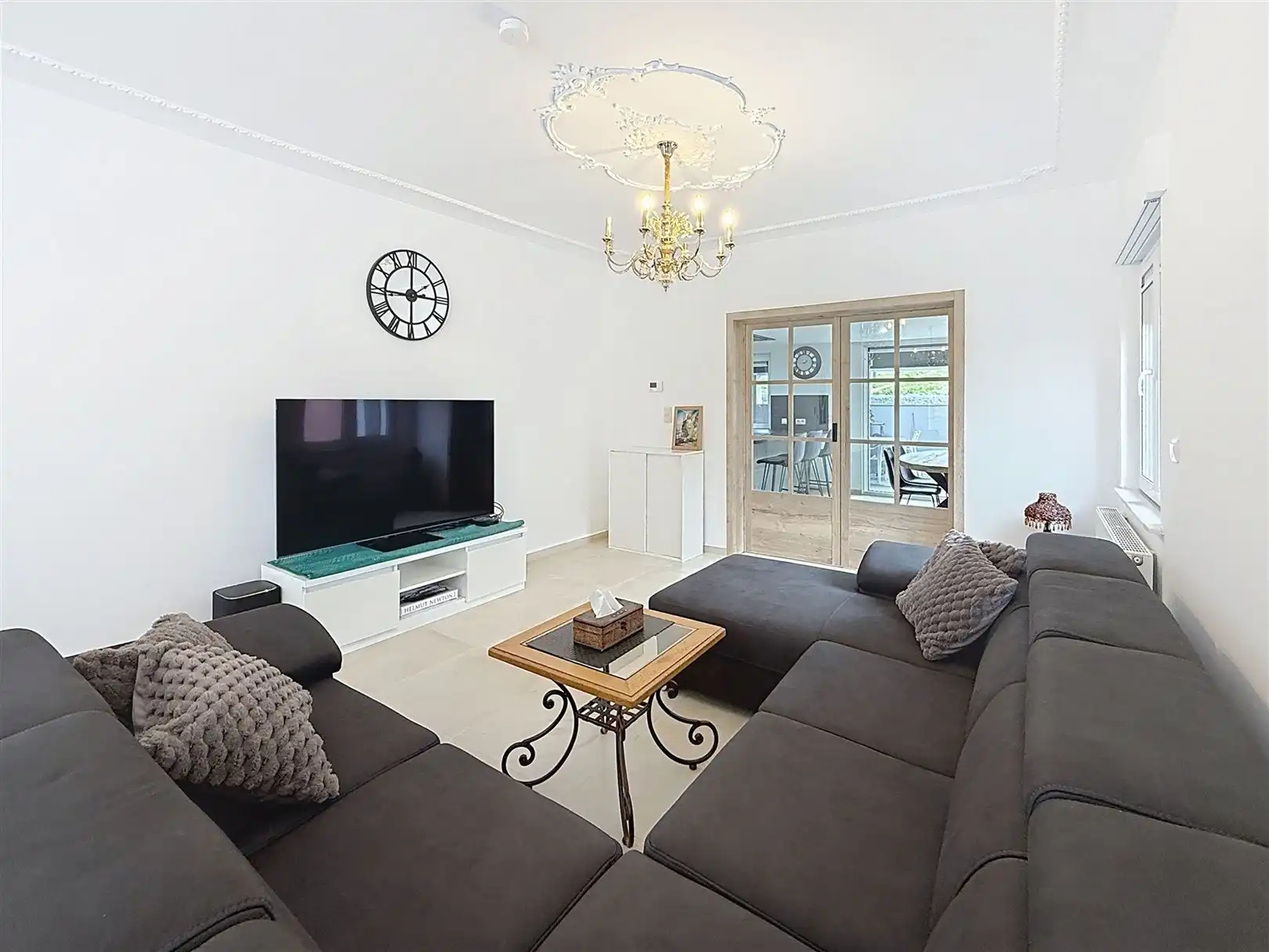 Ruime gerenoveerde woning, 5 slpks, 2 bdks, tuin, 11a 11ca  foto 40