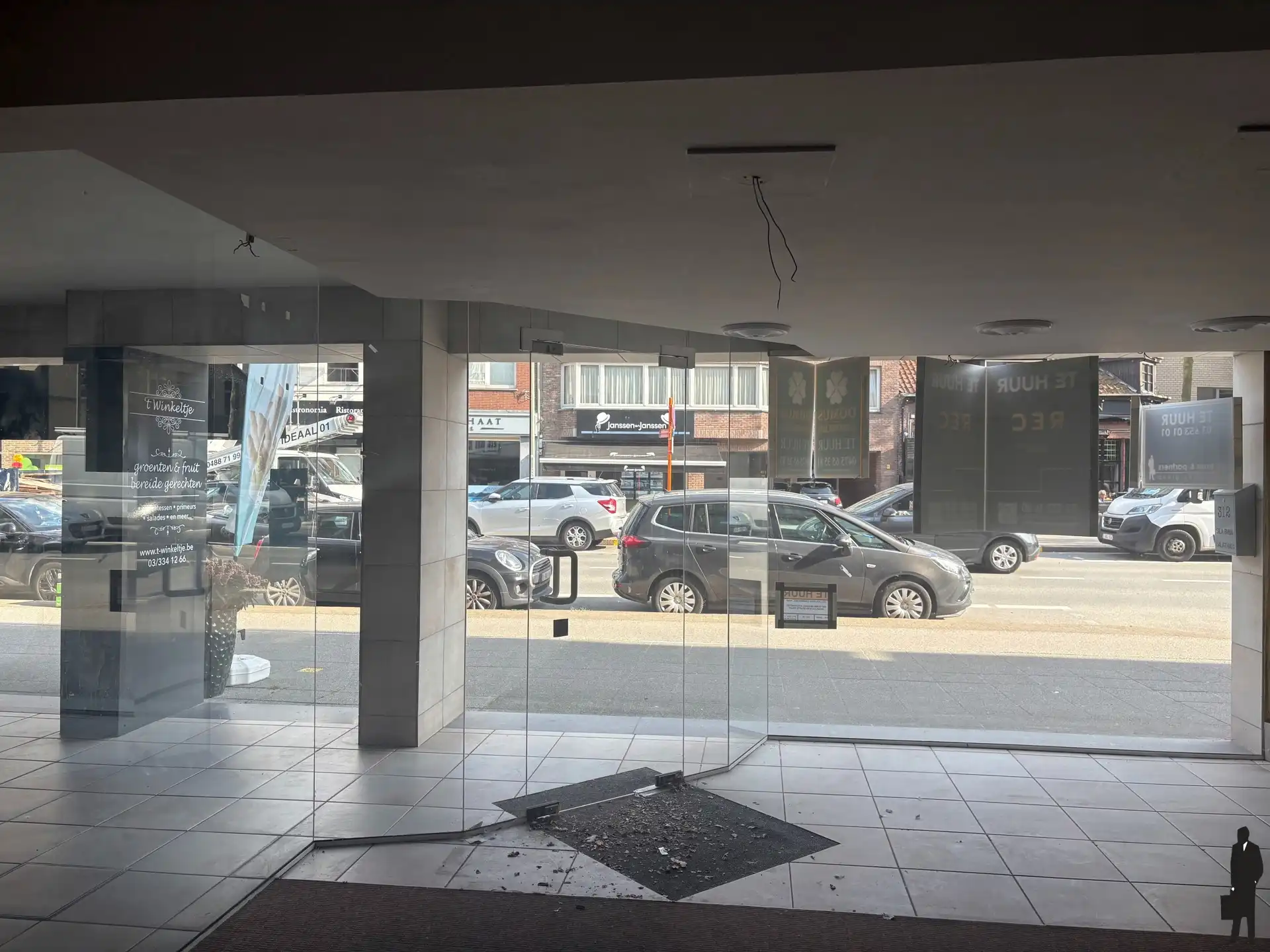 Commercieel gelijkvloers (220m²) op toplocatie Brasschaat! foto 6