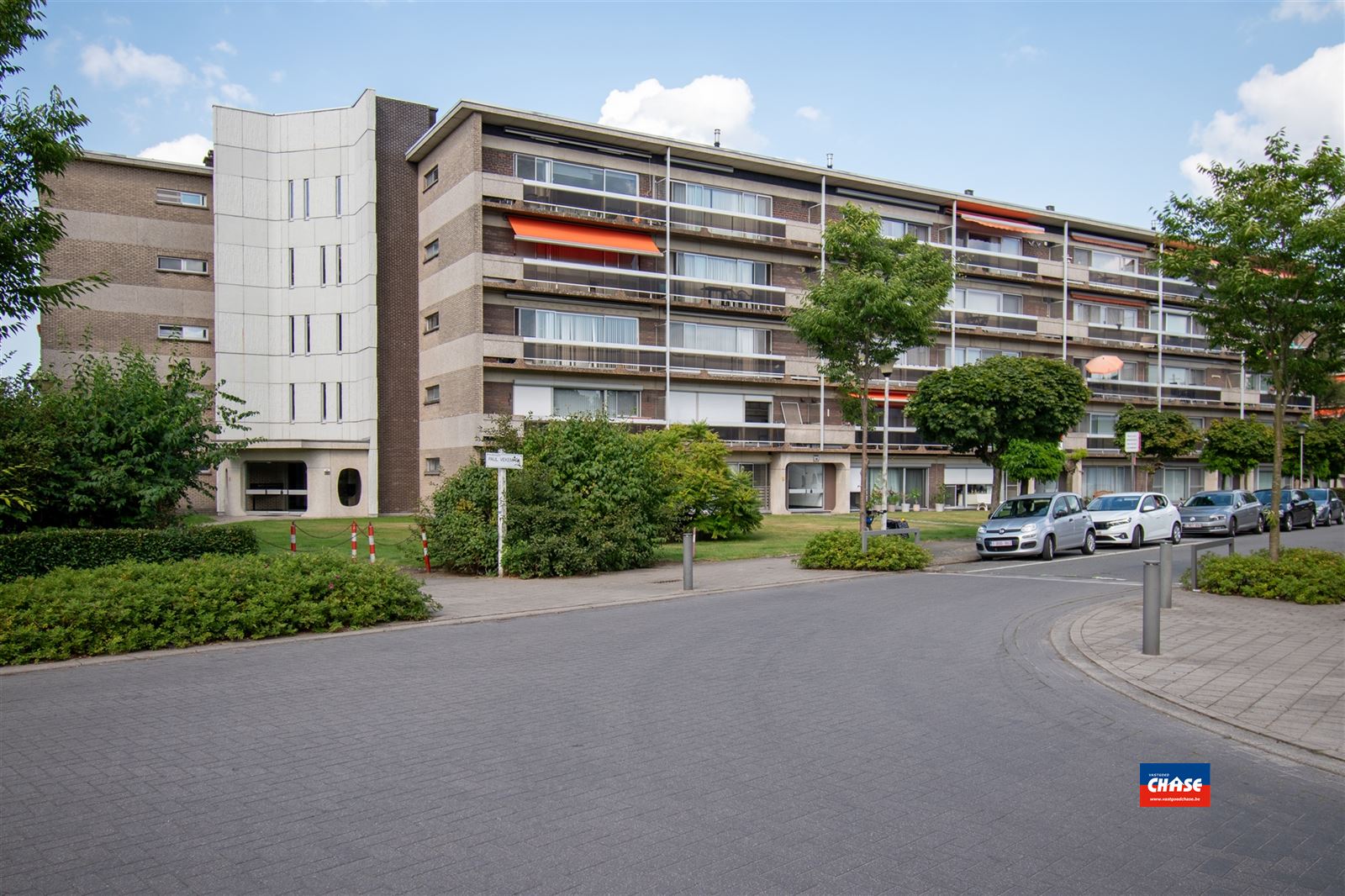 Rustig gelegen appartement met 3 slaapkamers  foto 1