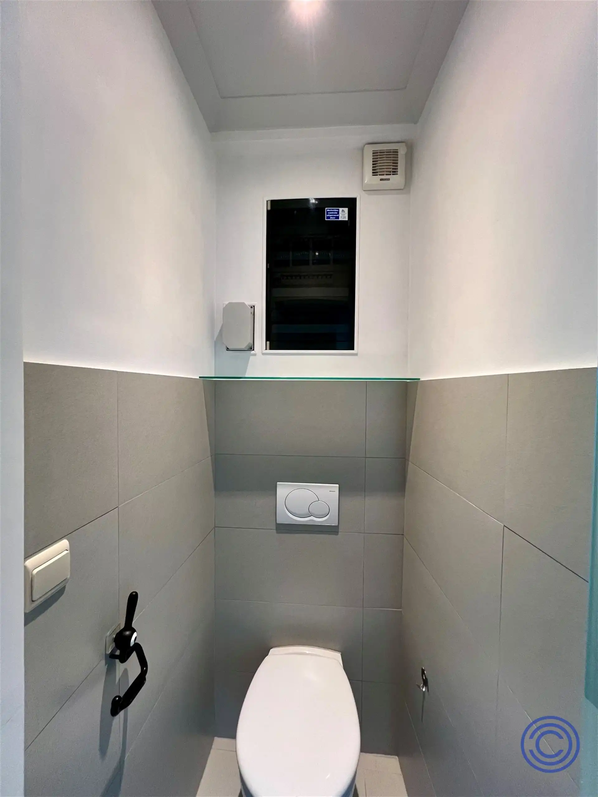 Ruim 2-slpk appartement op toplocatie + garage! foto 12