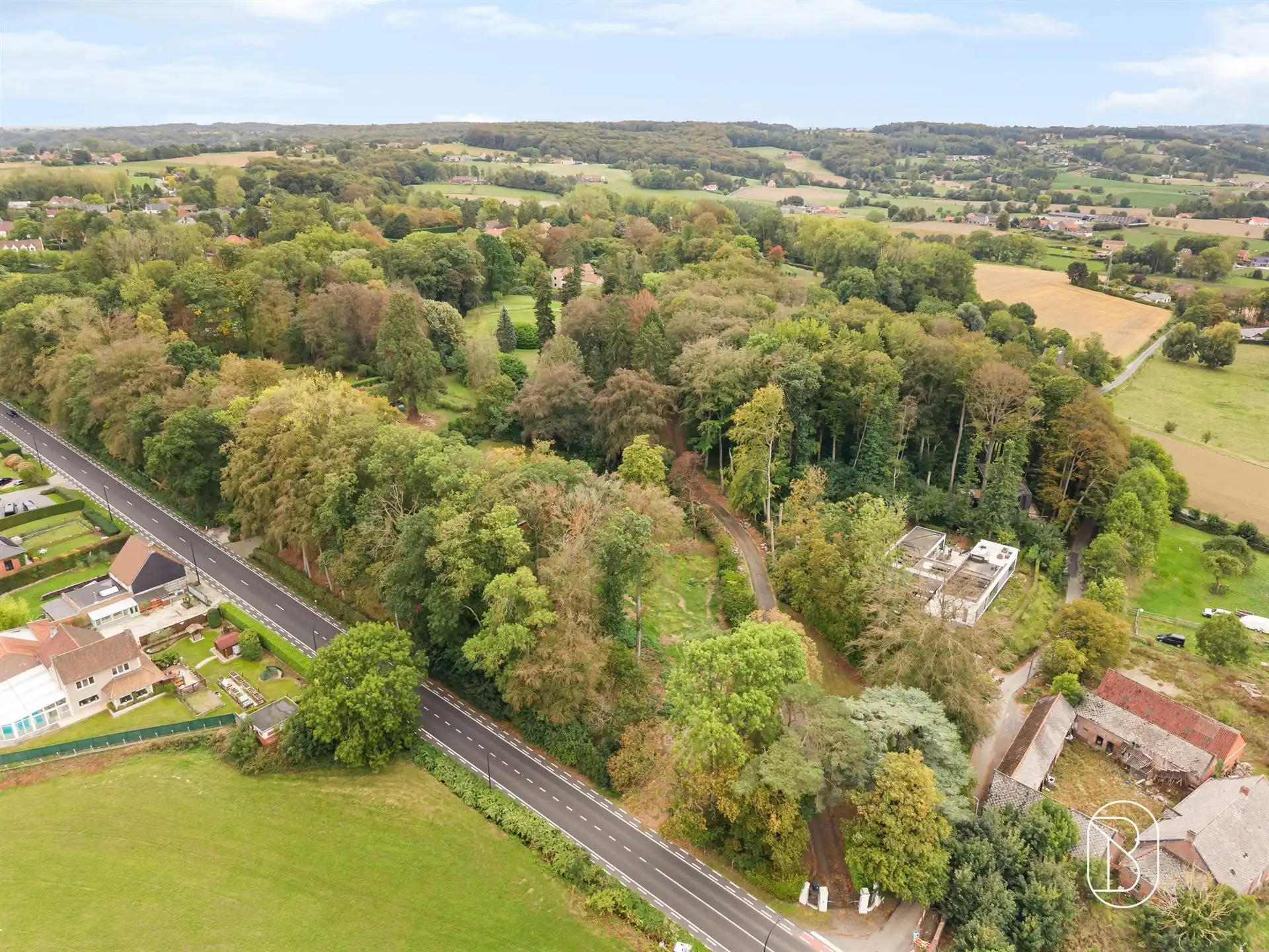 Goedgelegen bouwgrond (3.453m2) voor alleenstaande villa te Ronse foto 5
