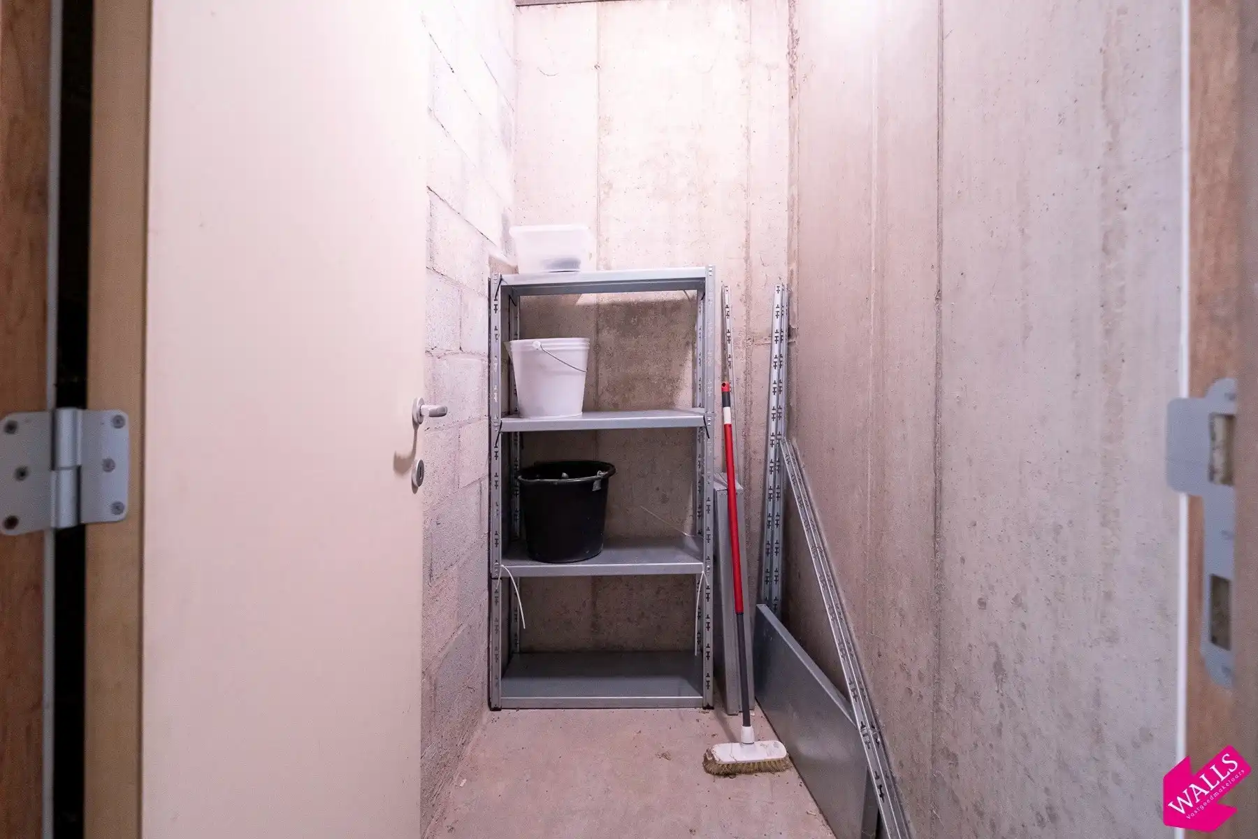 Te koop: ondergrondse berging foto 10