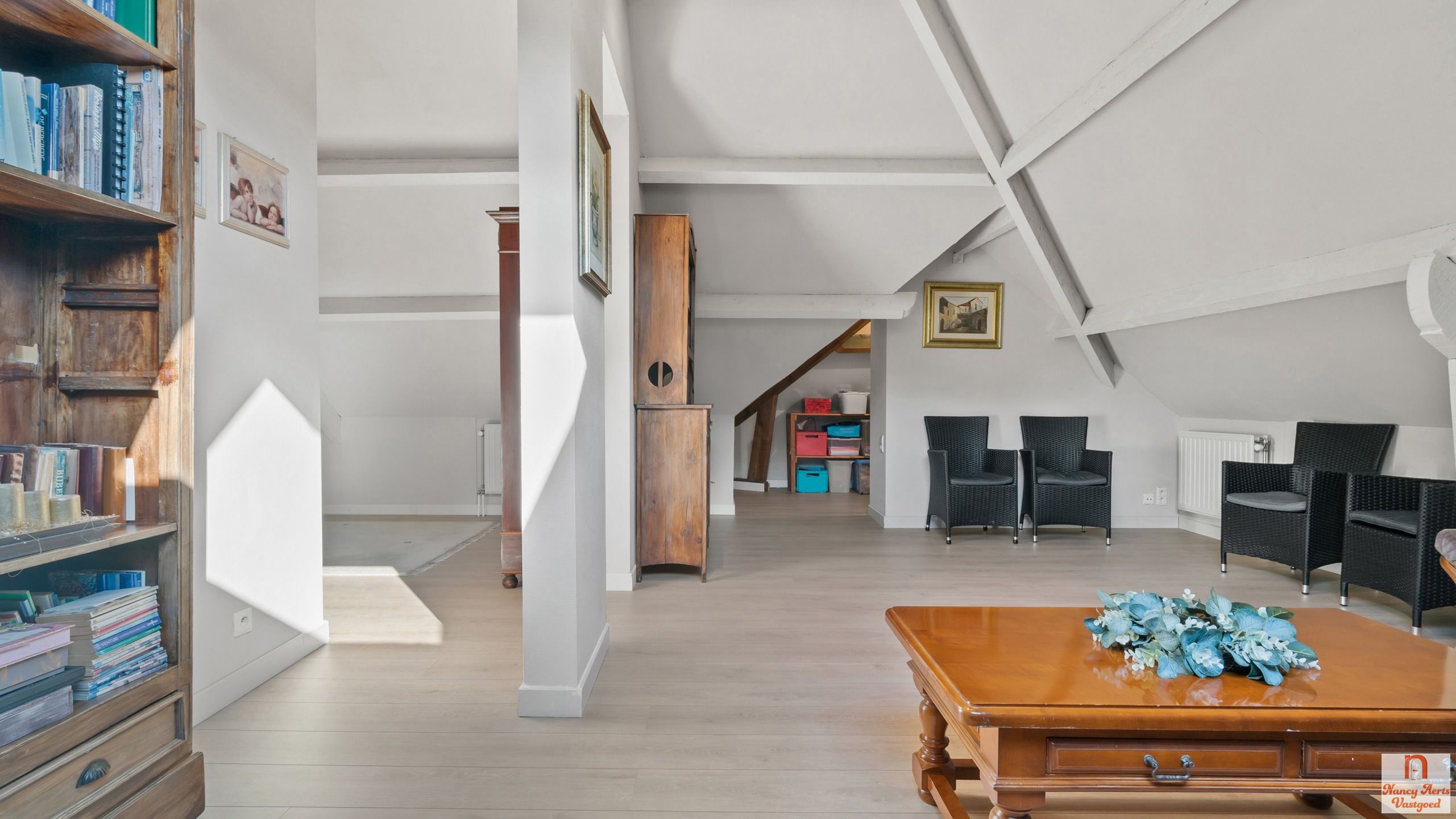 Stijlvolle villa met aparte loft, ideaal voor co-housing foto 27