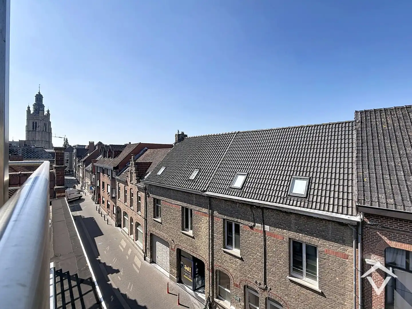 Recent nieuwbouwappartement met garage in centrum Roeselare  foto 8