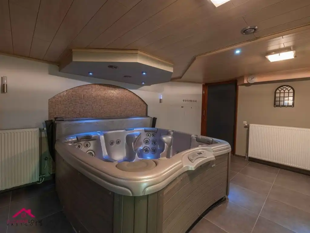 Riante vrijstaande woning met praktijkruimte foto 54