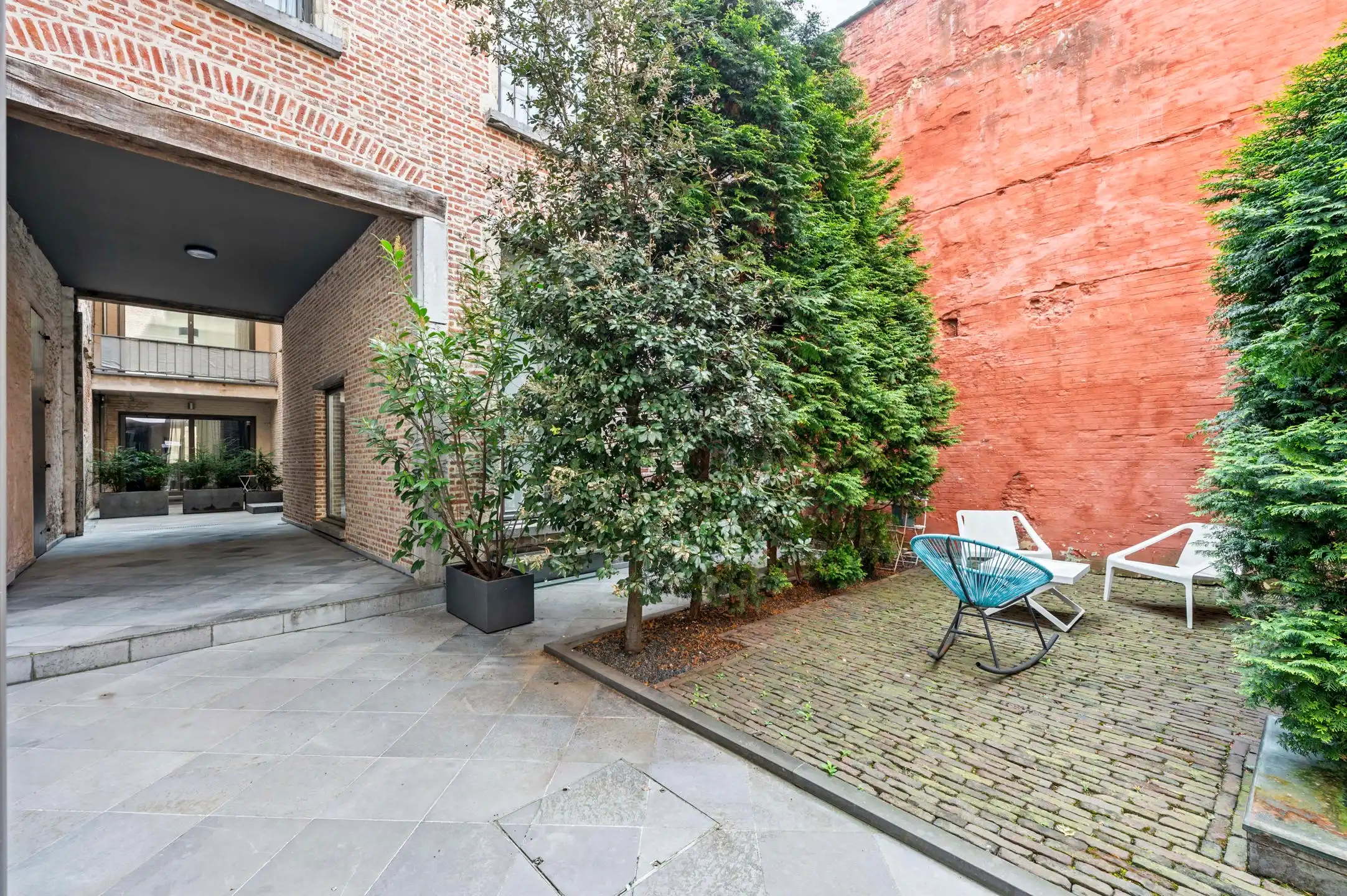 Rustig & charmant appartement met koer in hart Antwerpen foto 3