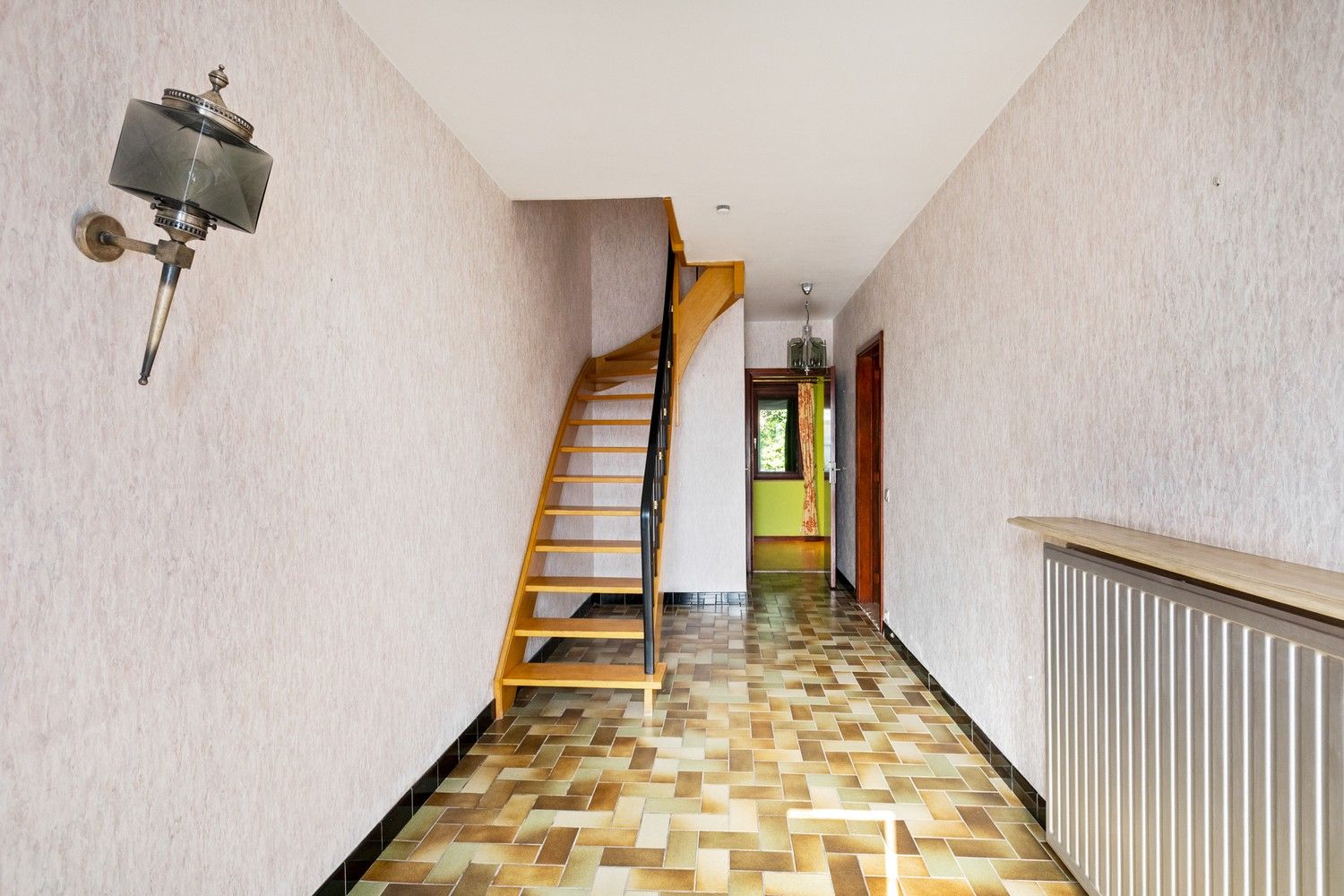 Bel-etage met 3 slaapkamers, een garage en tuin in Borsbeek! foto 3