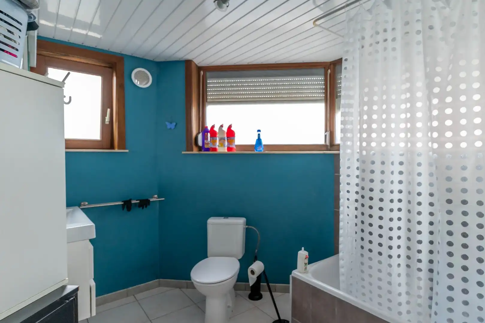 Instapklare woning te koop in Bissegem met garagebox!  foto 6