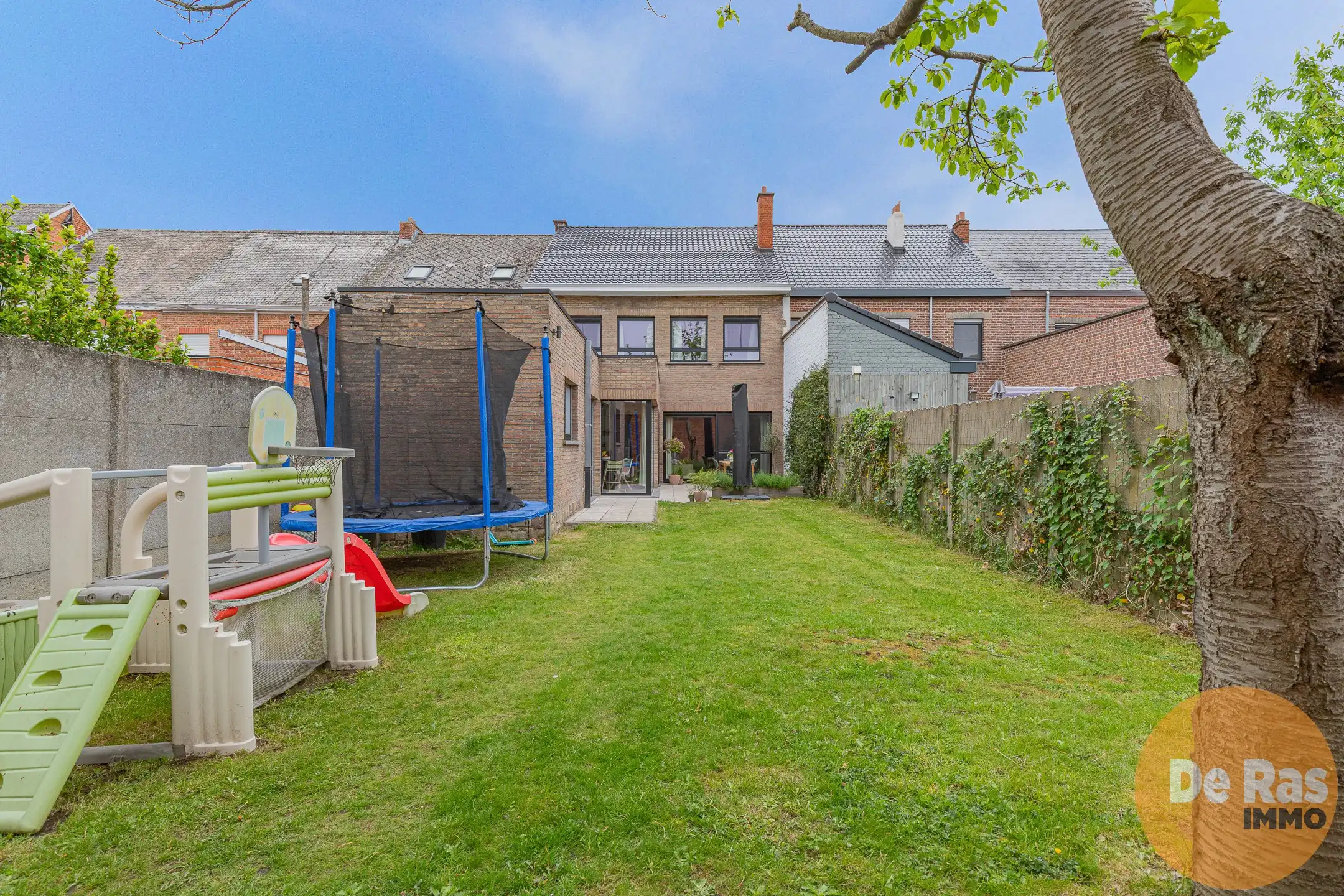 WETTEREN - Ruime instapklare woning met grote garage foto 20