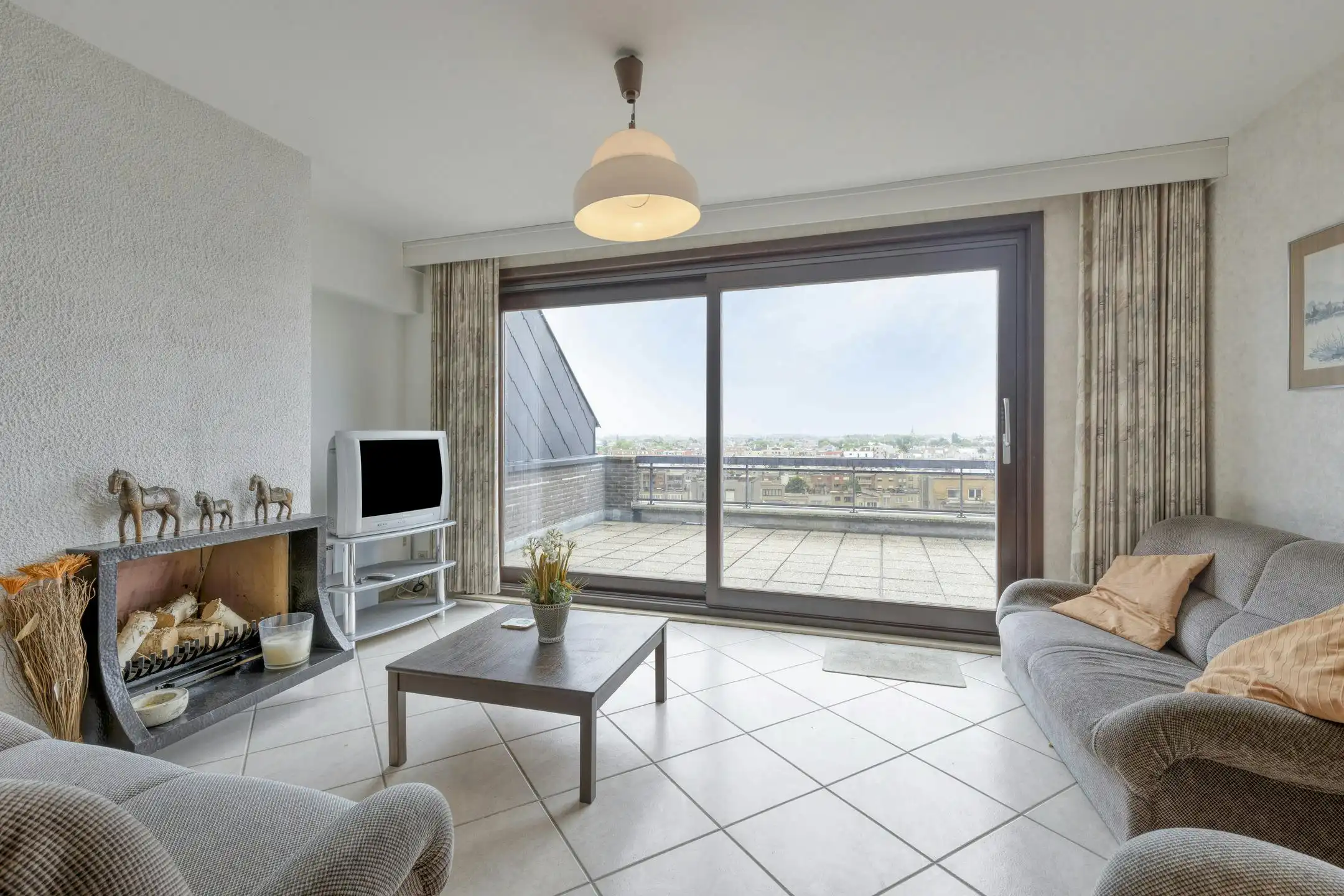 Penthouse te koop in Blankenberge met zeer ruim zonneterras foto 2