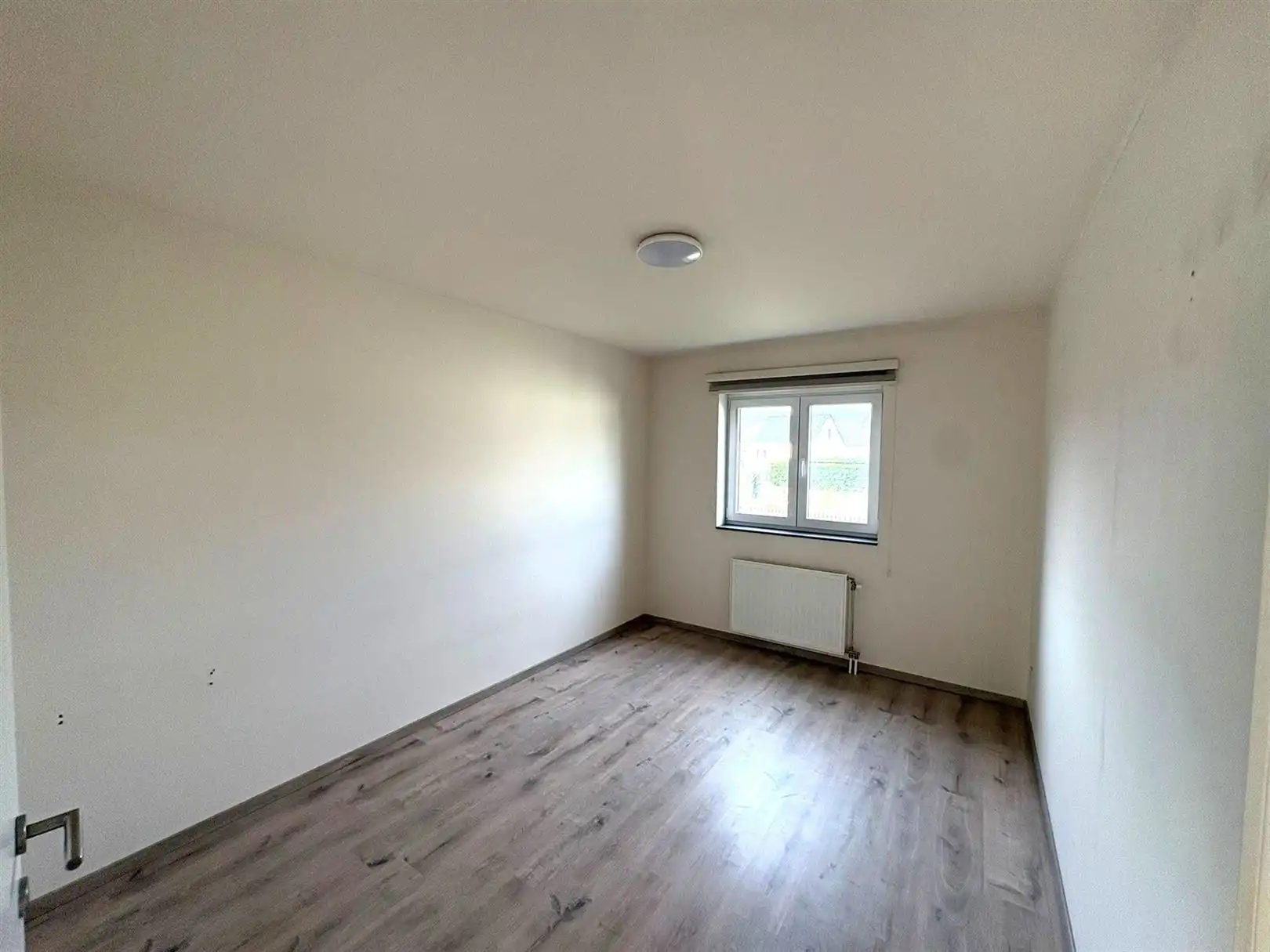 TE HUUR: Moderne vrijstaande woning met 3 slaapkamers te Aarschot! foto 7